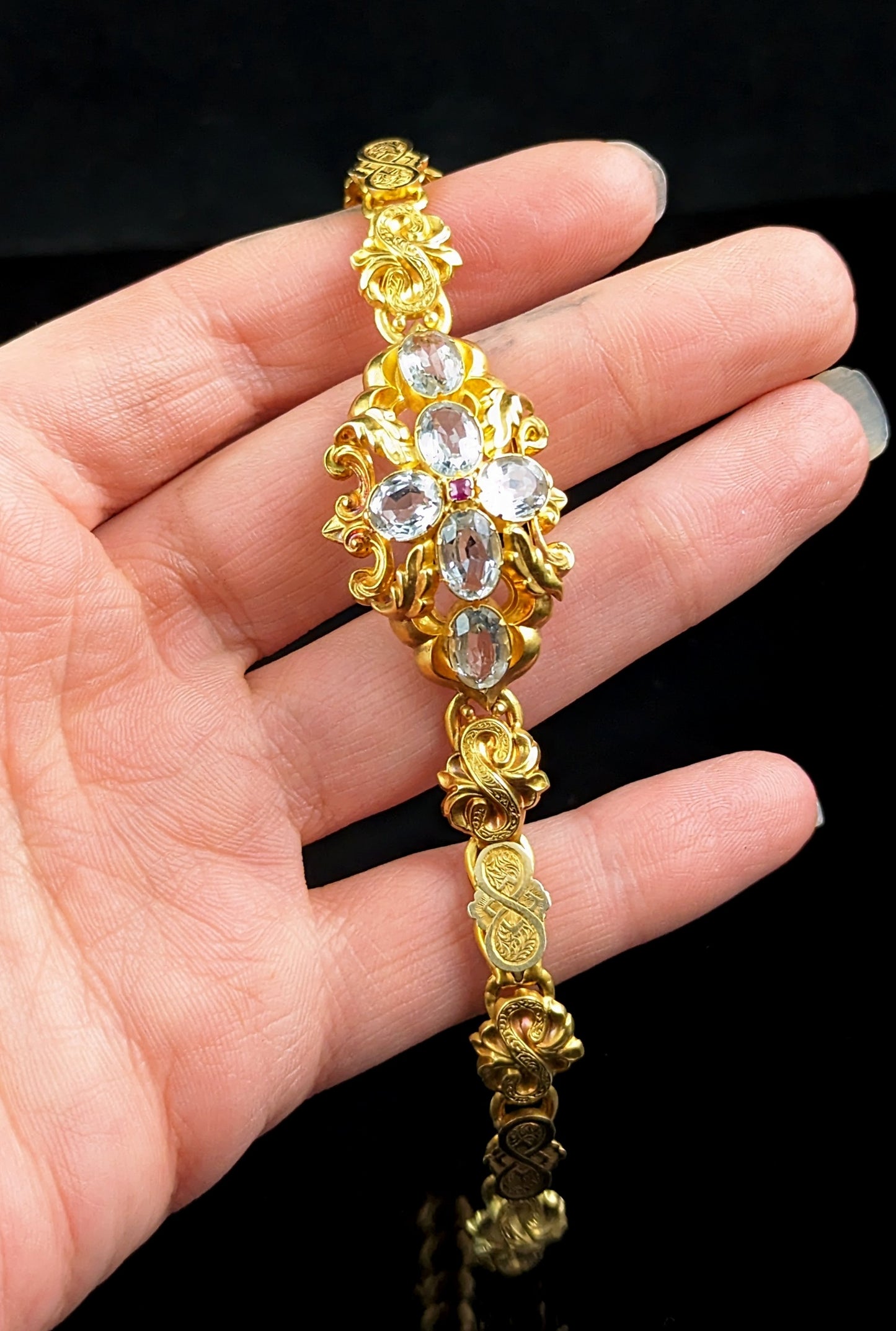 Antique 18ct gold Aquamarine and Ruby bracelet, Victorian, boxed