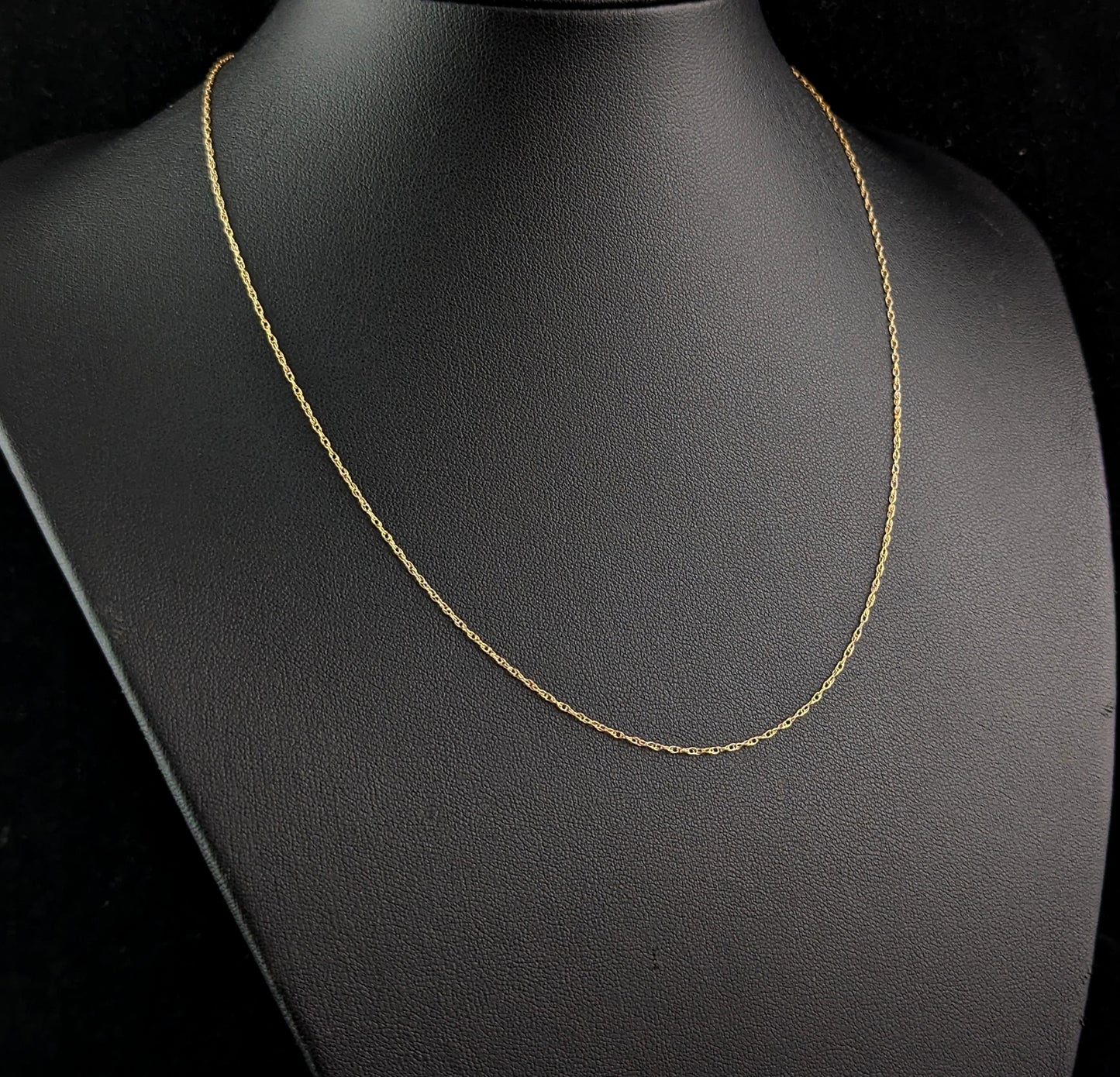 Vintage 9ct yellow gold trace chain necklace, dainty