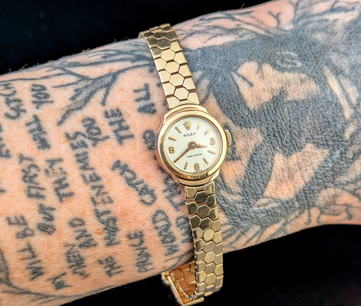 Vintage 9ct gold Ladies Rolex precision wristwatch, Bracelet strap