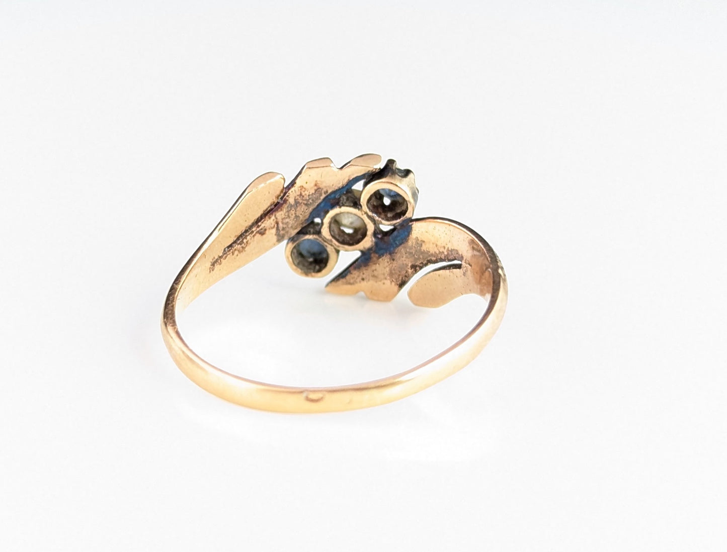 Vintage Art Deco Sapphire and Diamond fan ring, 9ct gold