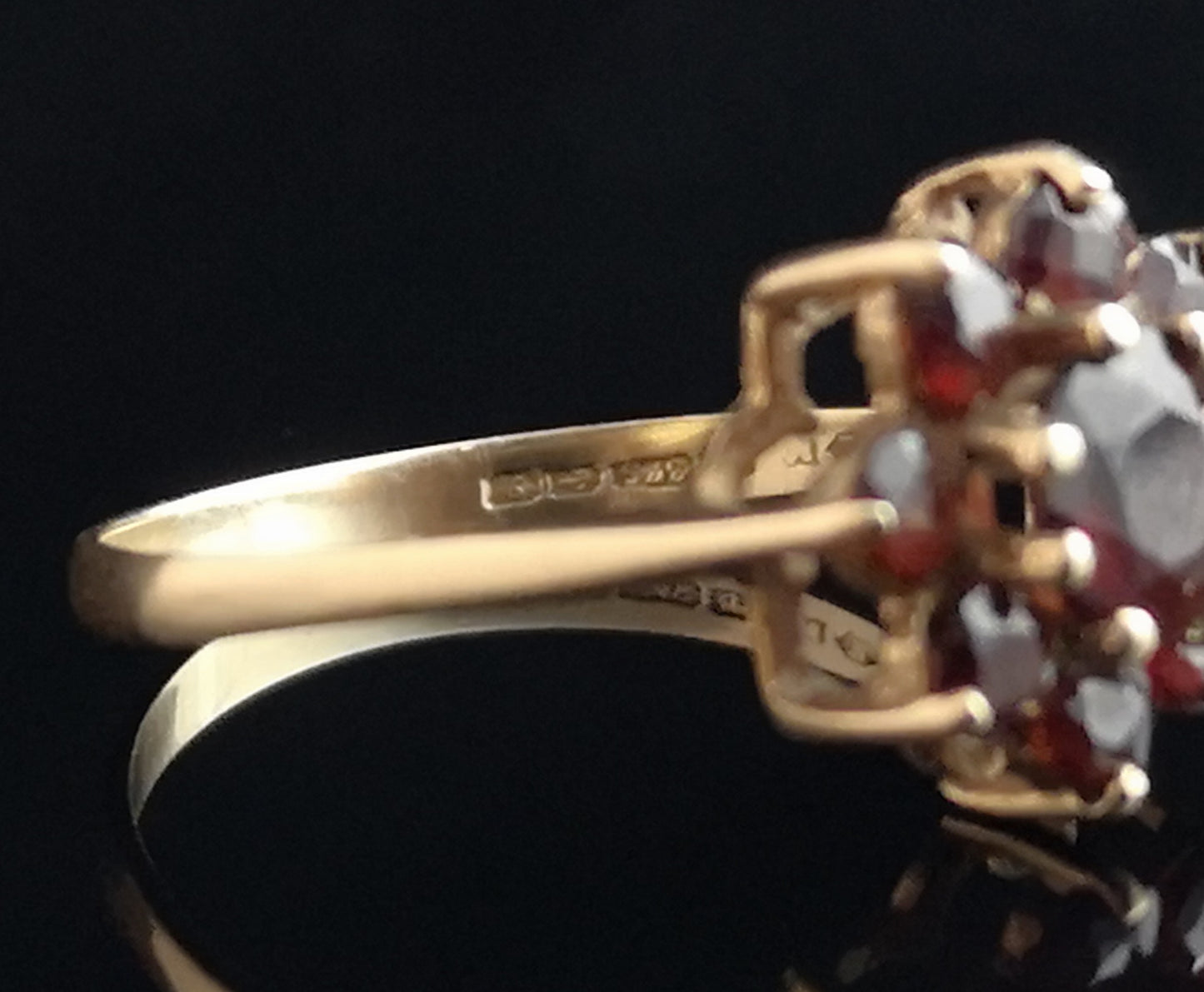 Vintage garnet flower ring, 9ct gold