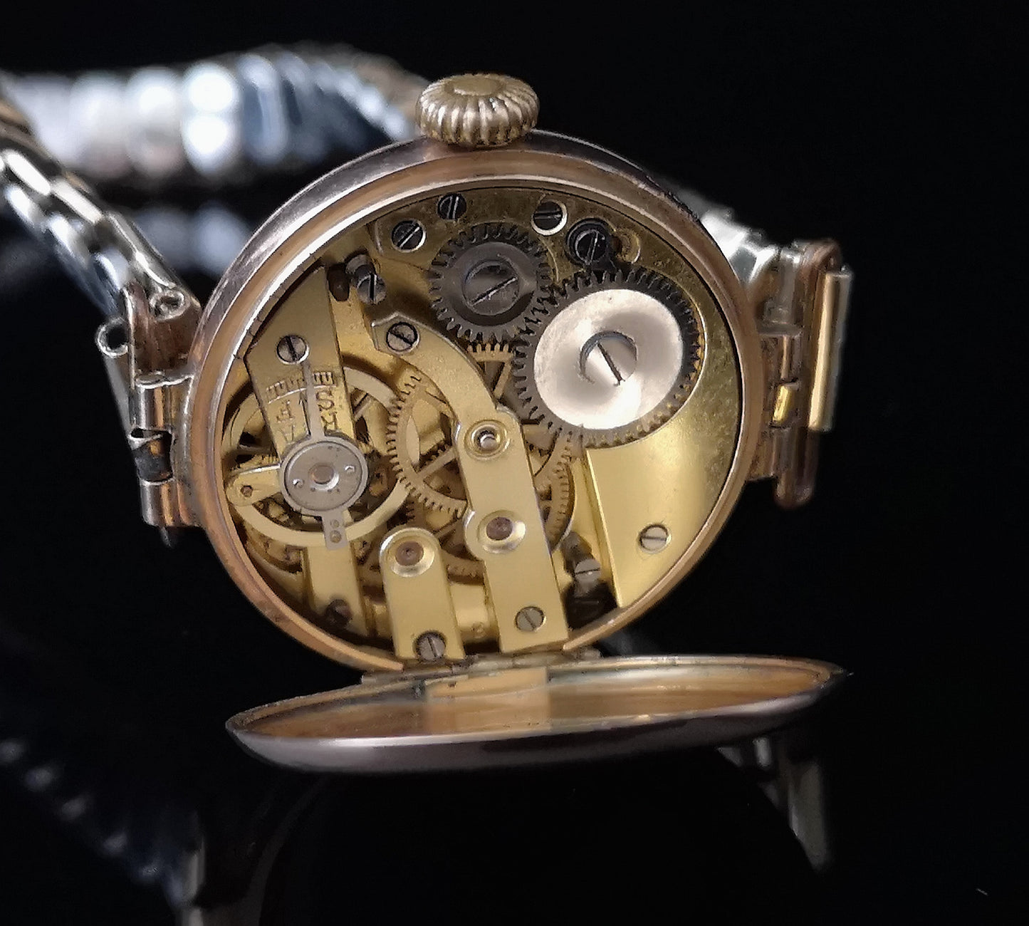 Vintage Art Deco 9ct gold ladies watch