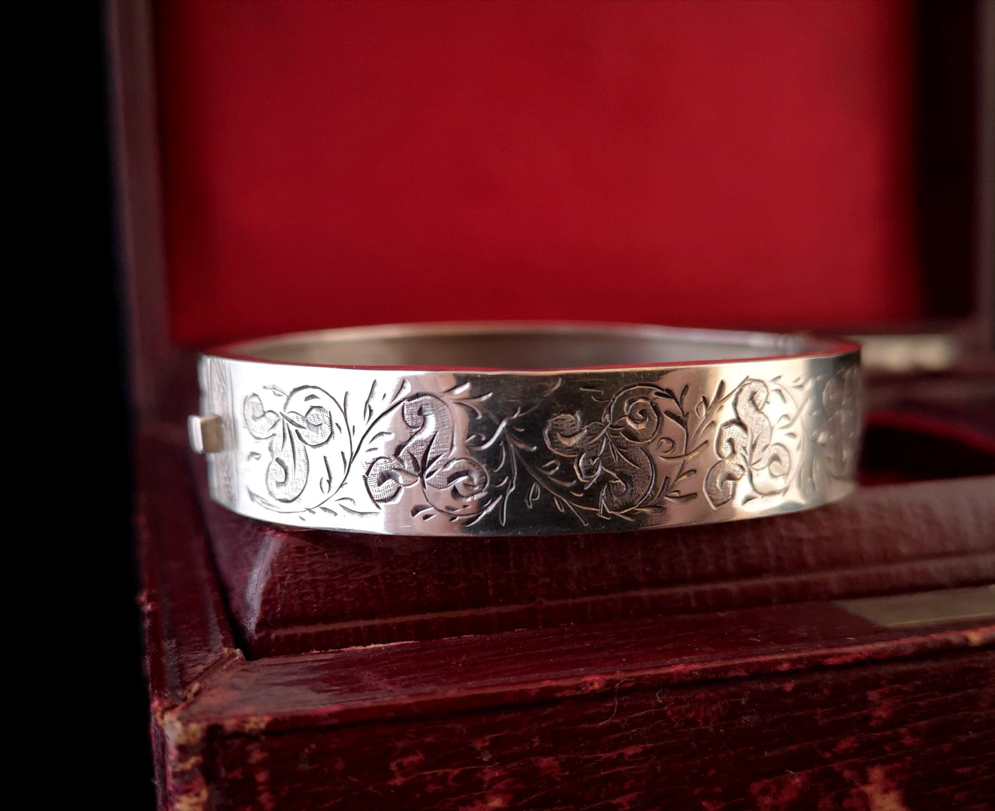 Antique Victorian silver bangle, aesthetic engraved