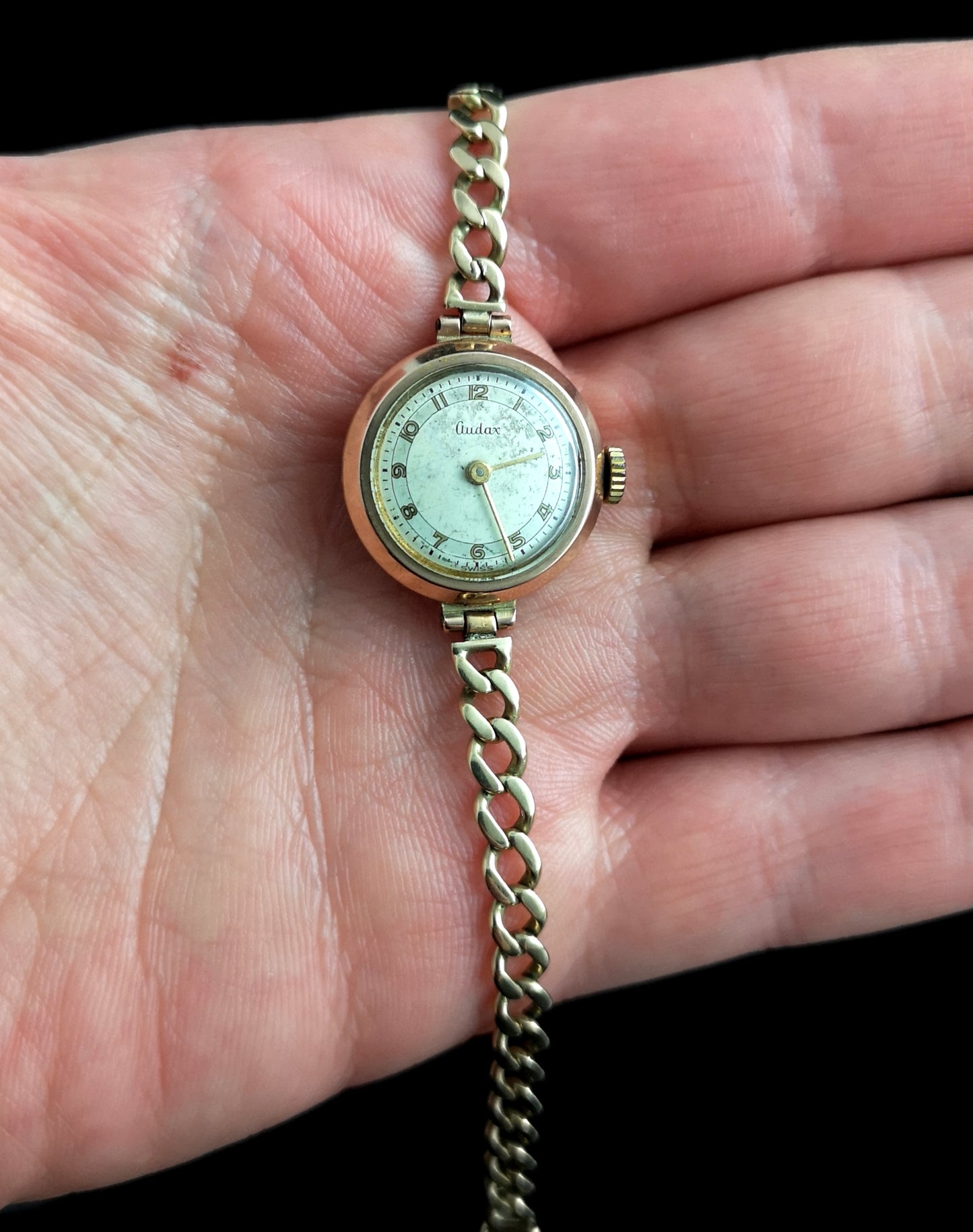 Vintage 9ct gold ladies wristwatch, 1950's, curb bracelet