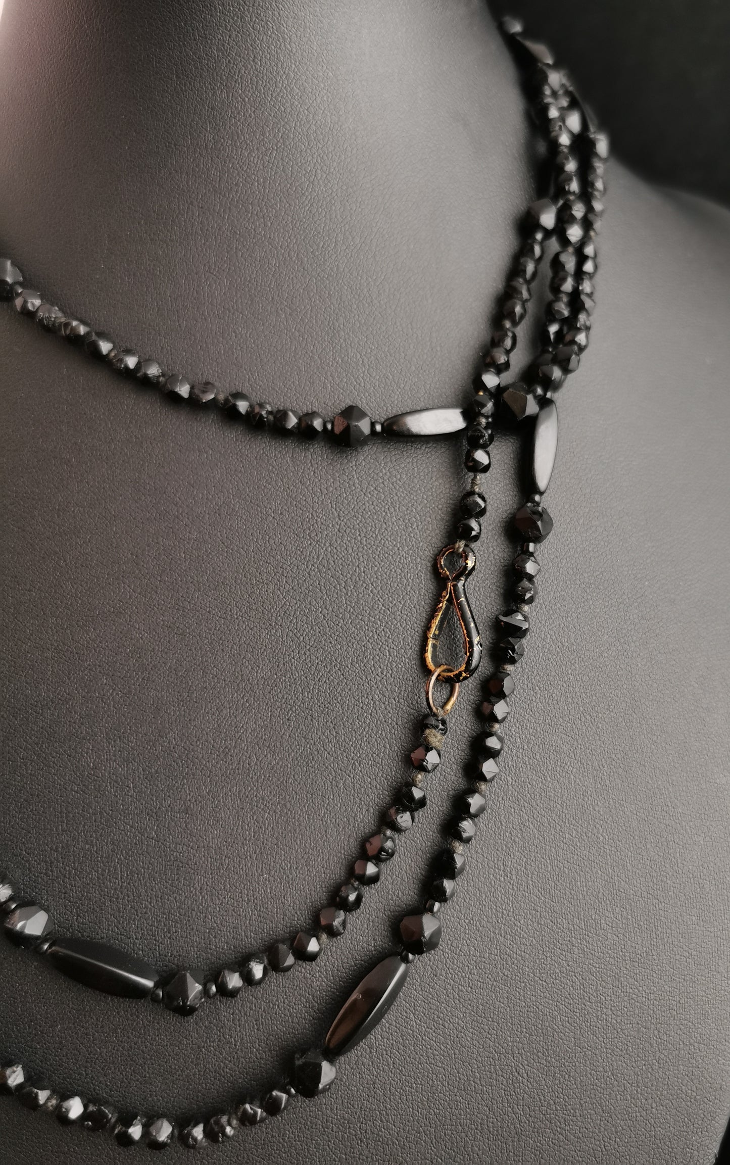 Antique French jet sautoir necklace, Edwardian