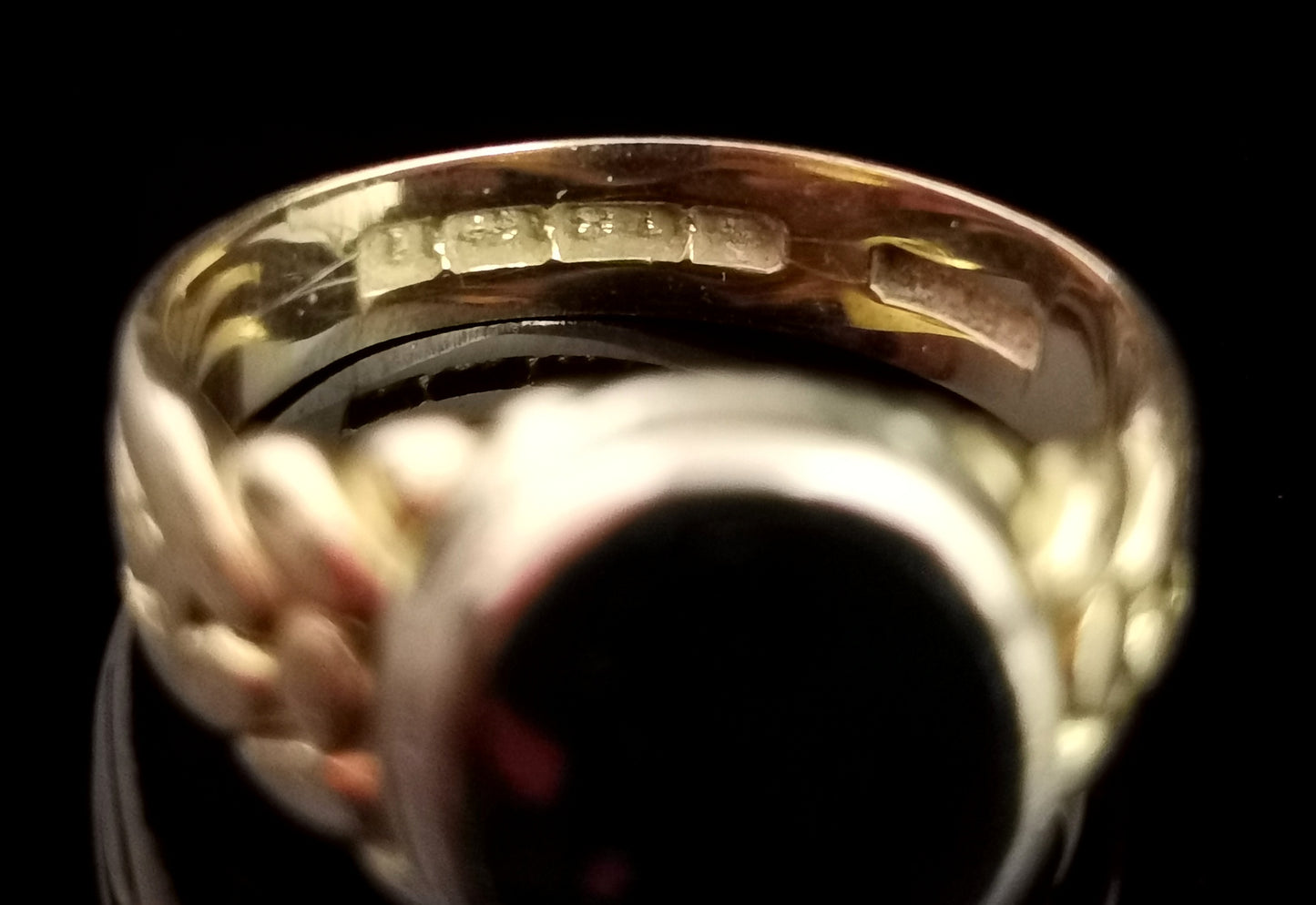 Antique 18ct gold Bloodstone signet ring