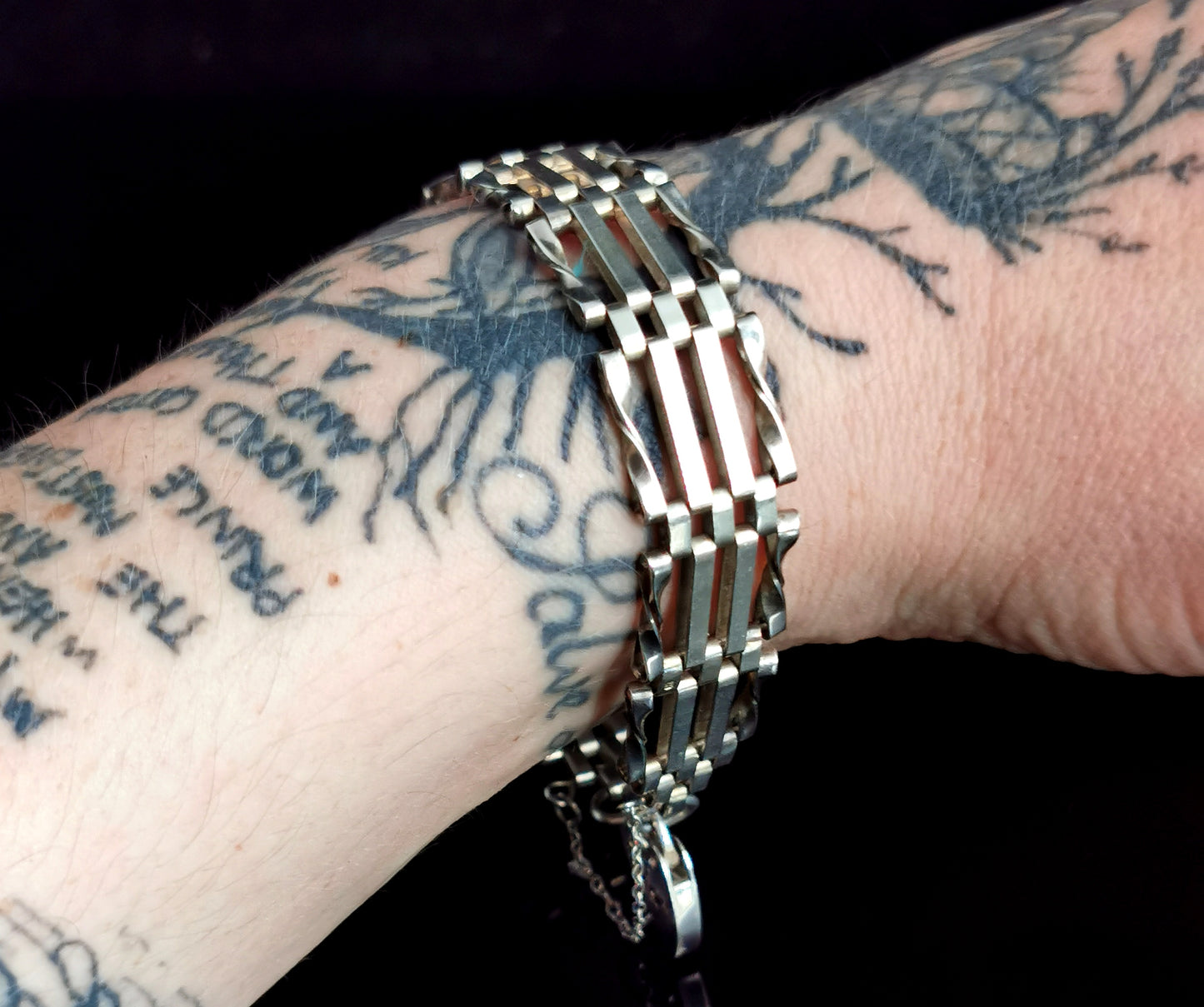 Vintage sterling silver Gate bracelet, heart padlock, 1970s