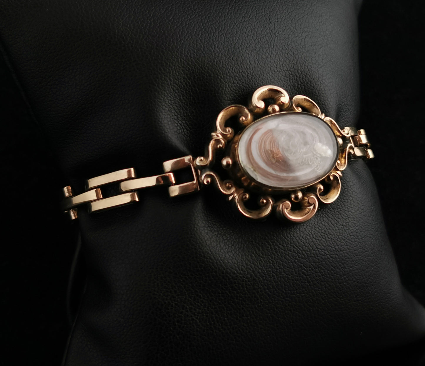 Reserved: Antique mourning bracelet, 9ct gold, hairwork, conversion