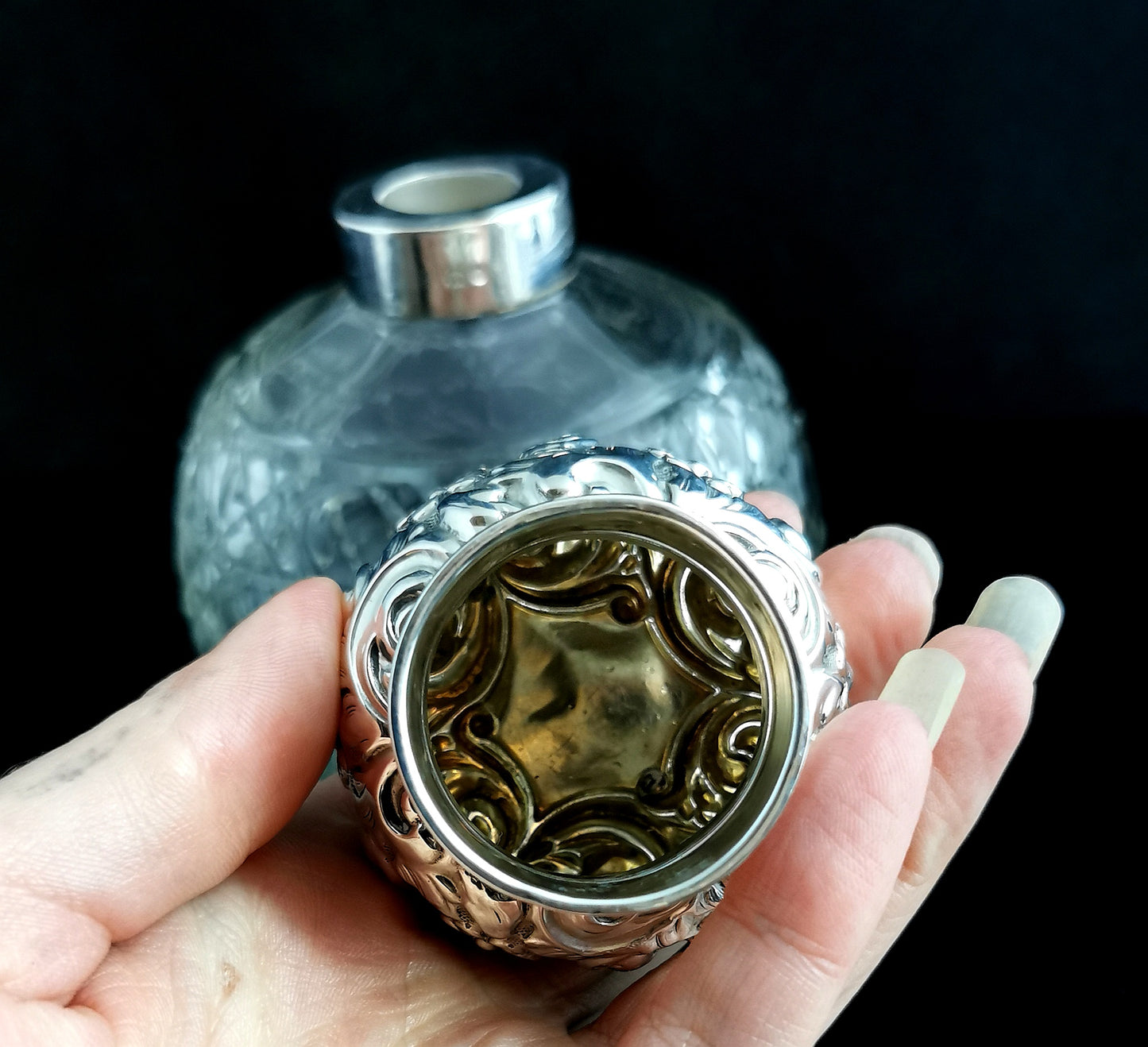 Antique cut glass scent bottle, large, Sterling silver
