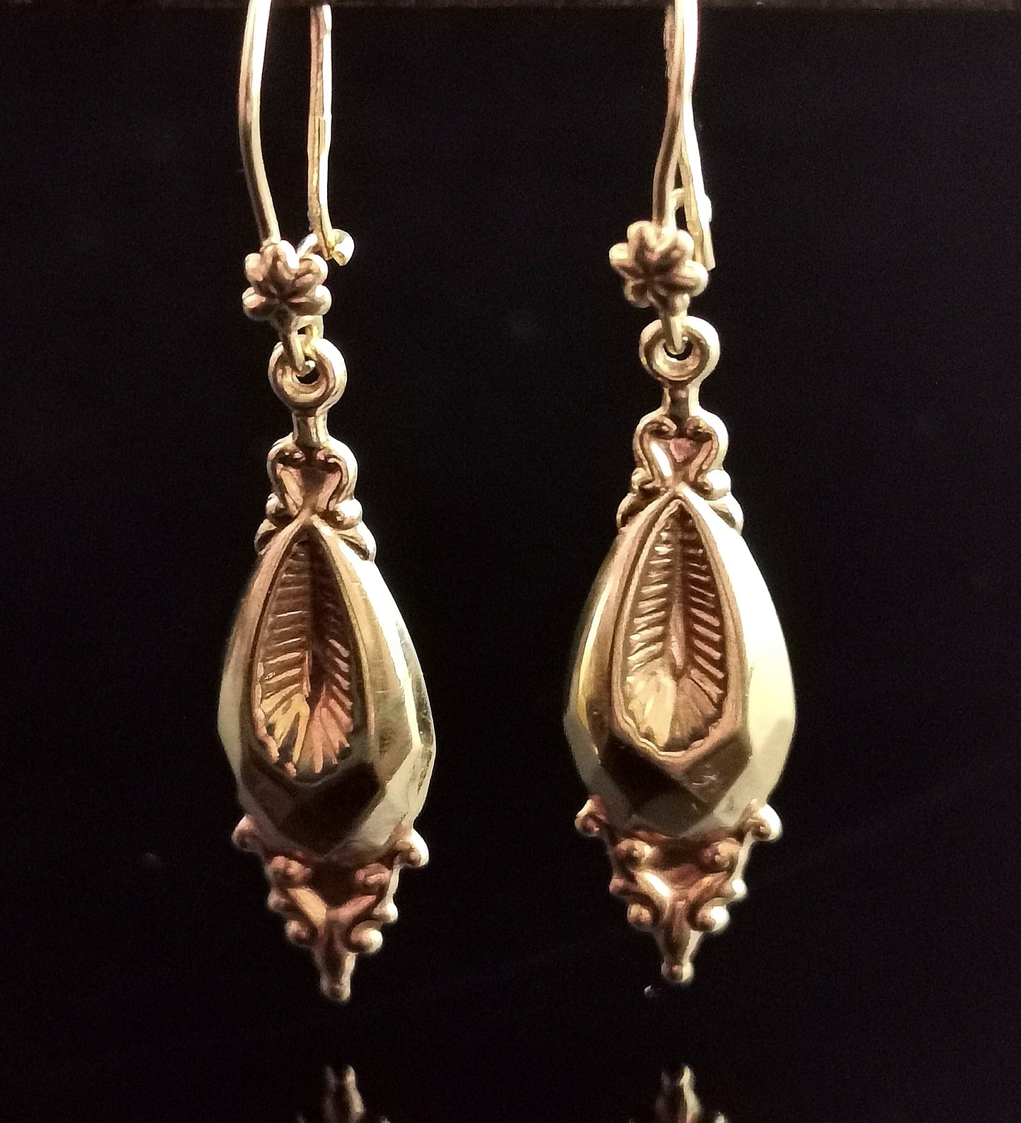 Vintage 9ct yellow gold dangly earrings, Victorian revival