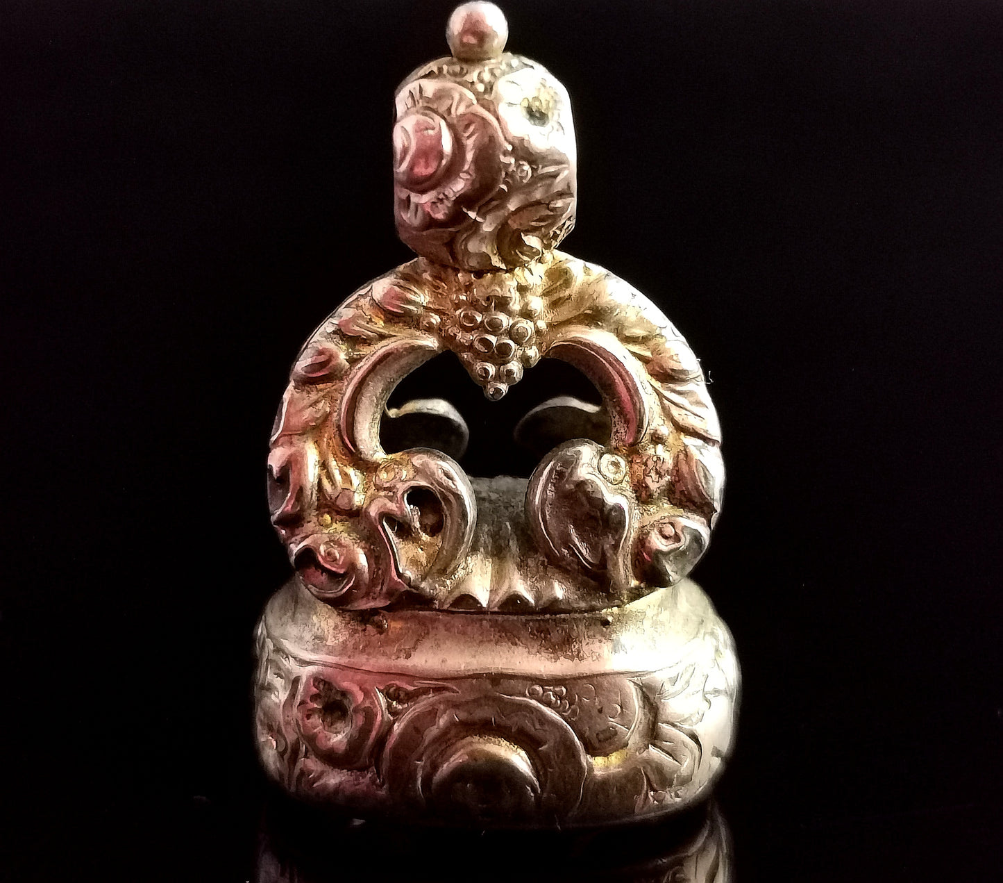 Antique Georgian seal fob pendant, quartz, large