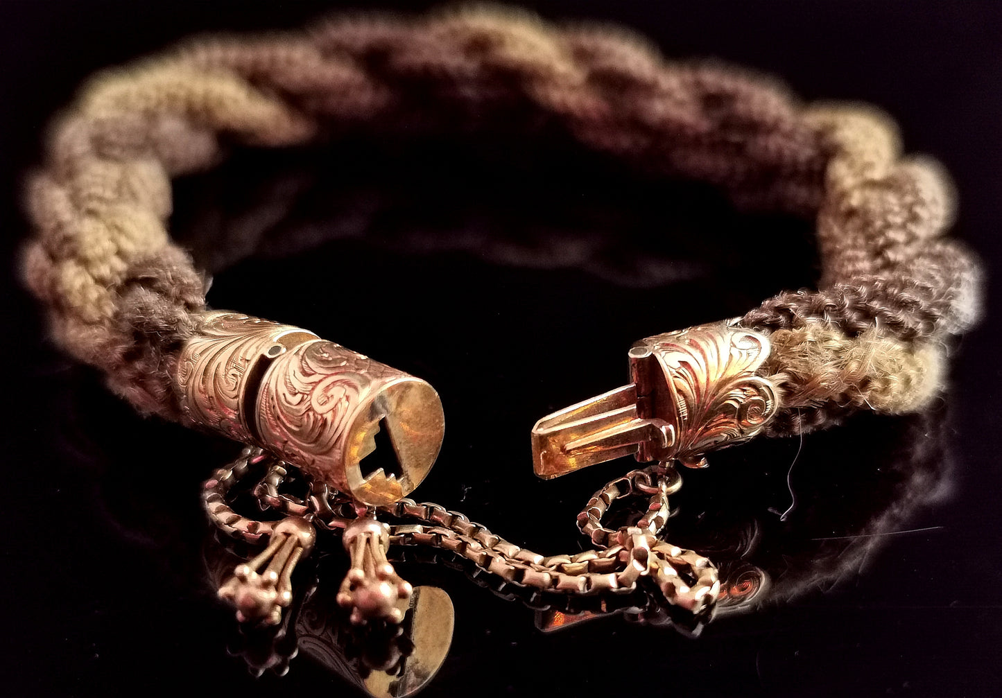 Antique Victorian hairwork mourning bracelet, 9ct gold, tassle
