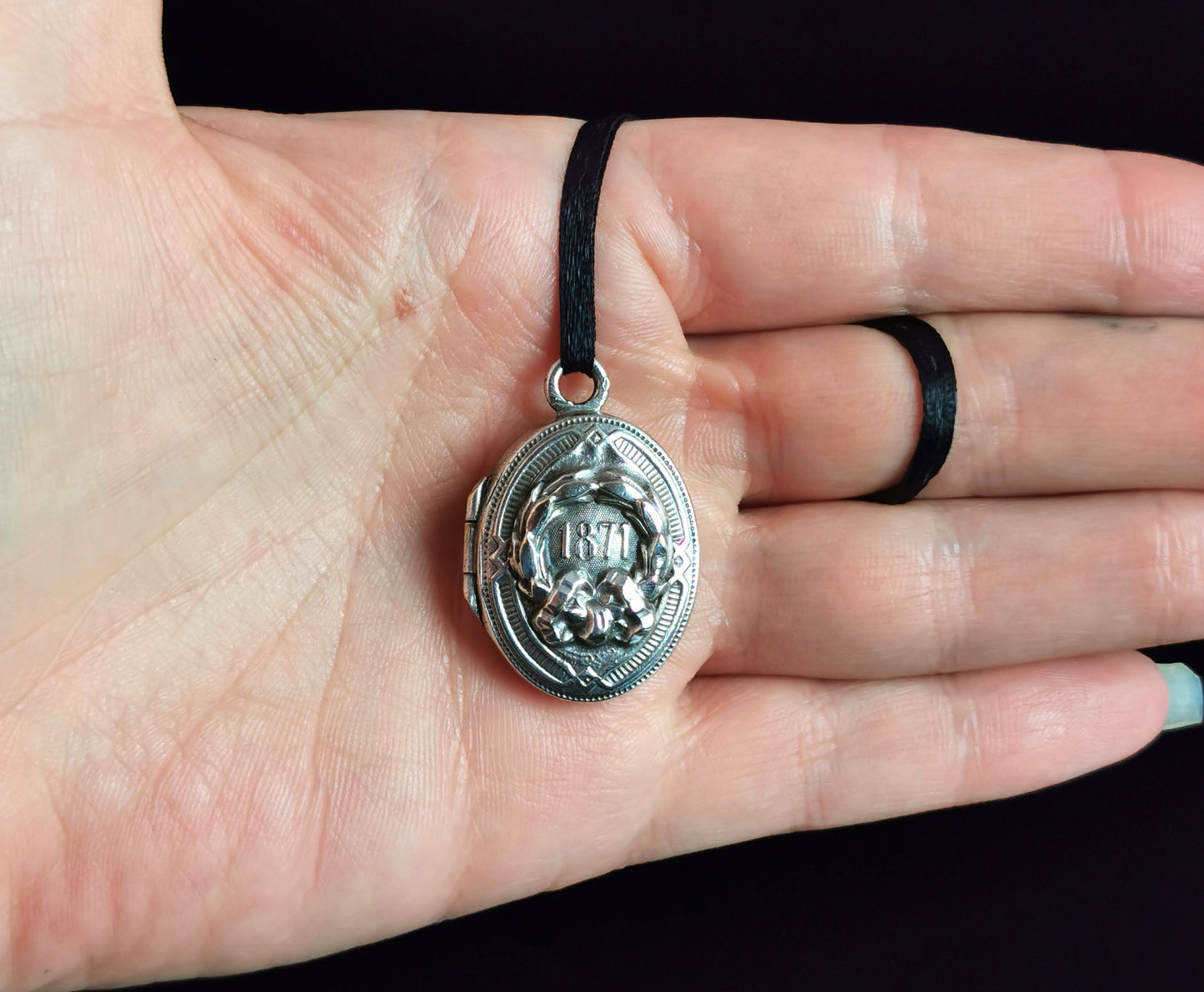 Antique Victorian silver locket, 1871, pendant