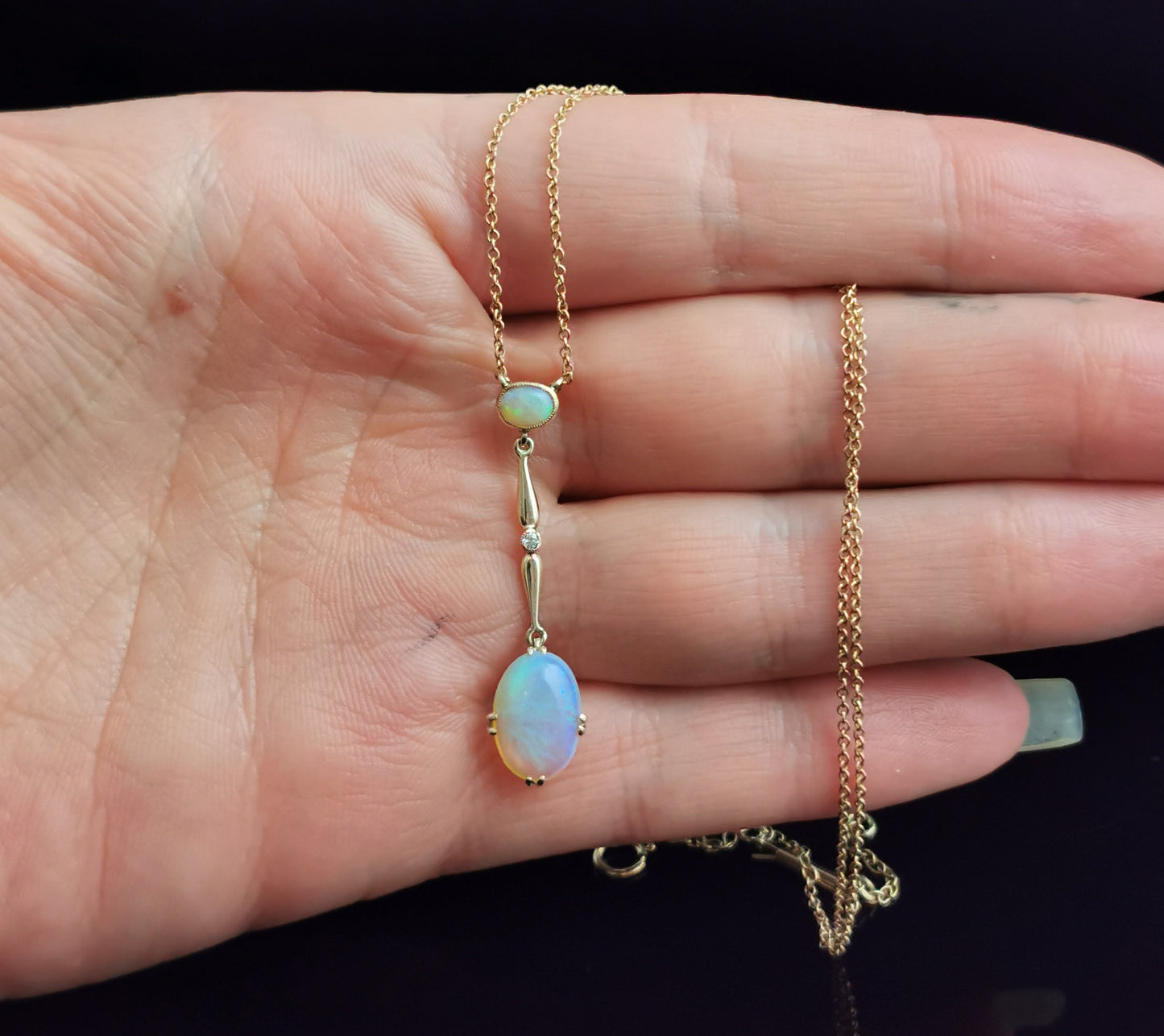 Antique Opal and Diamond drop pendant necklace, 9ct gold