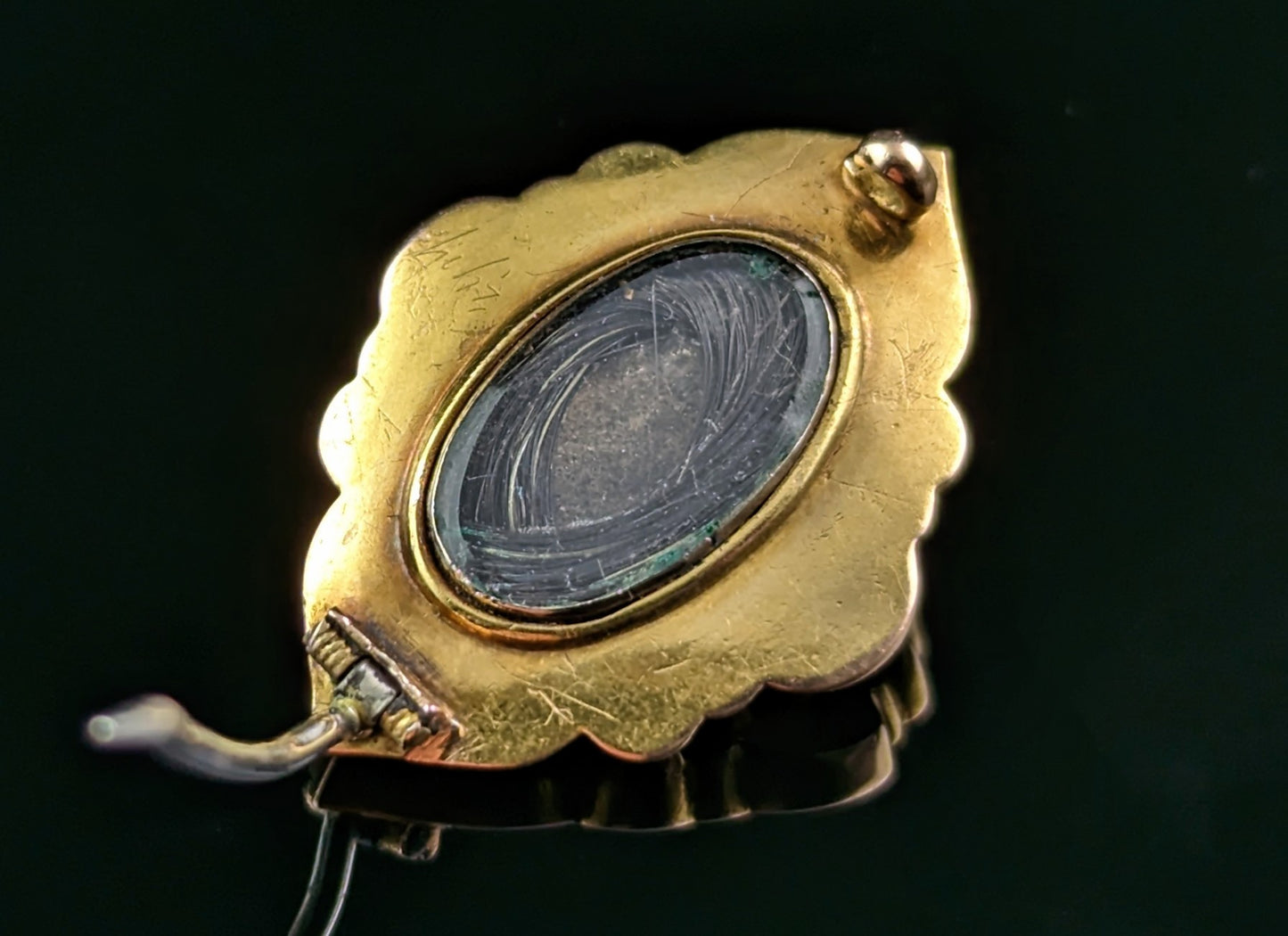 Antique Garnet cabochon Mourning brooch, 15ct gold