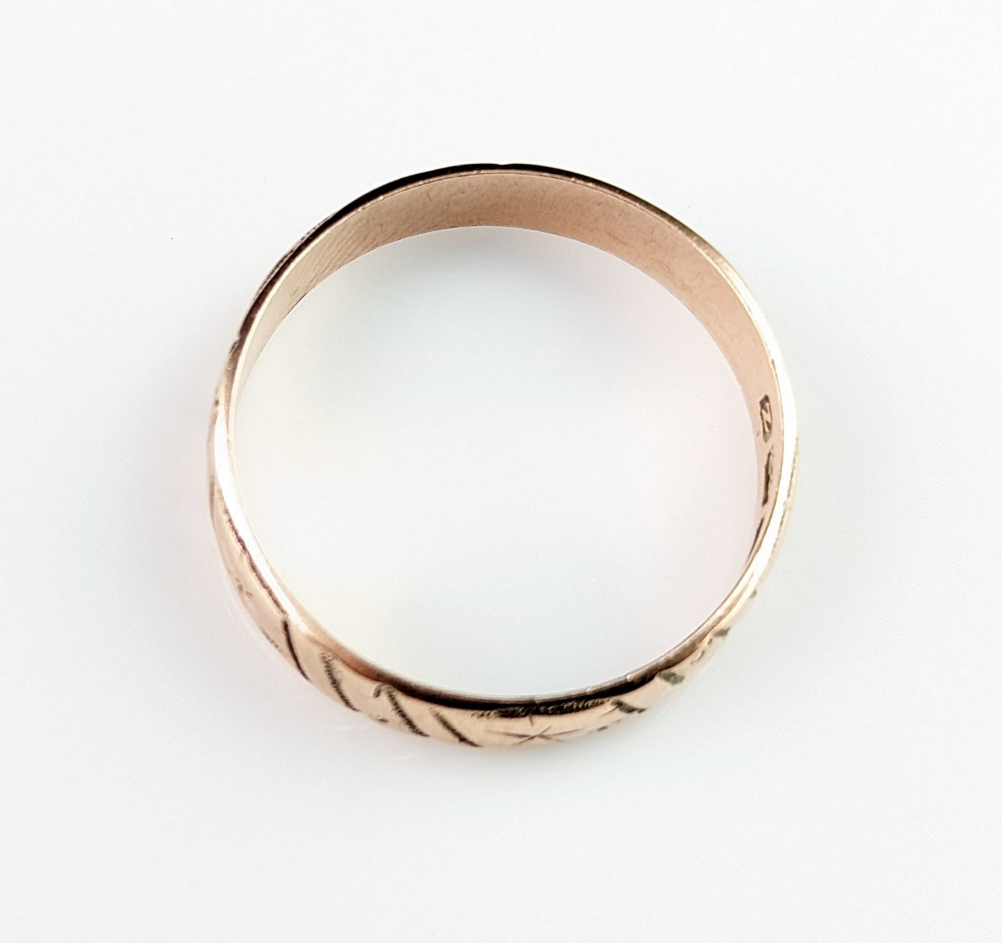 Antique 9ct Rose gold engraved band ring, Victorian