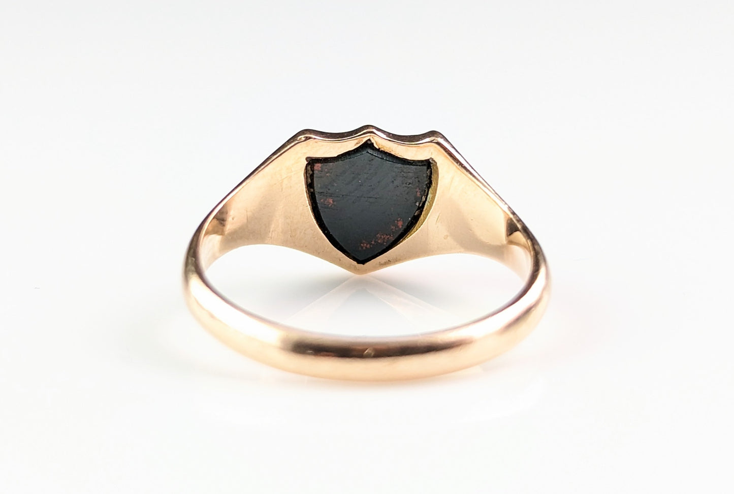 Antique Bloodstone signet ring, Shield shaped, 9ct gold