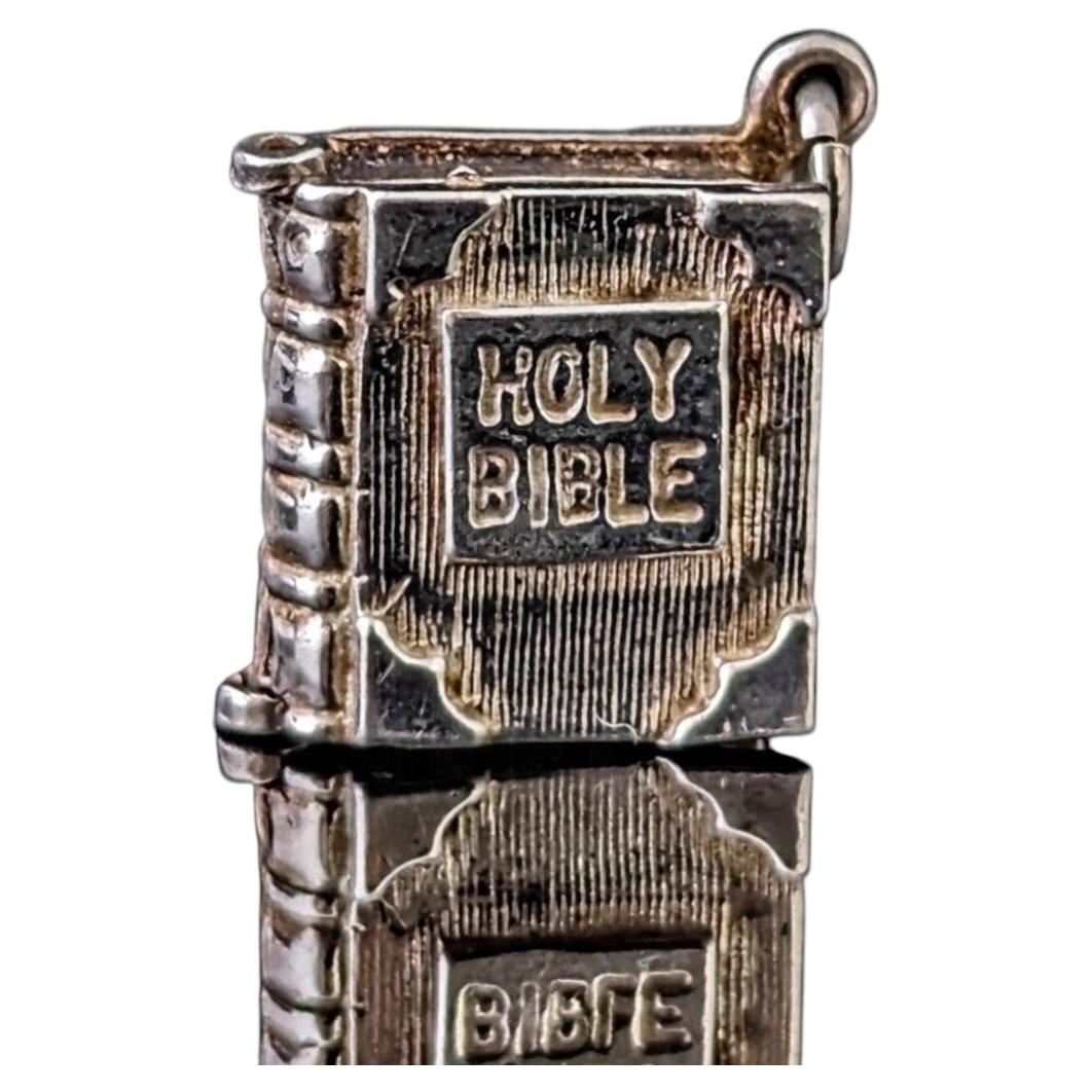 Vintage sterling silver Bible charm, opening, Tiny pendant