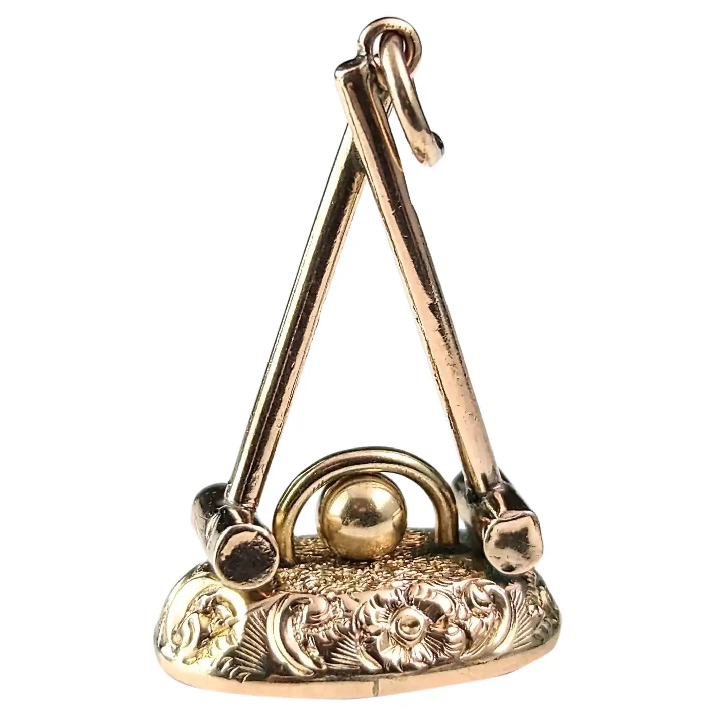 Antique 9ct gold Croquet seal fob pendant, Carnelian