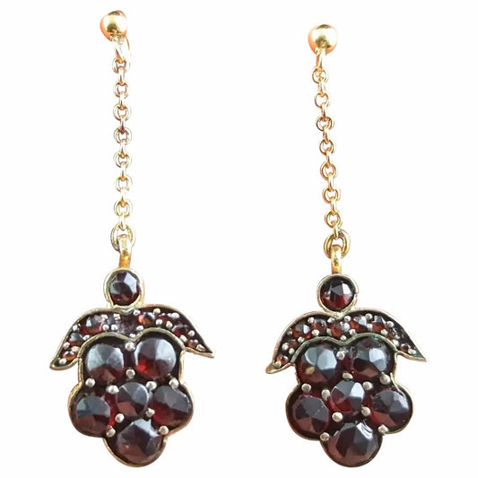 Antique Bohemian Garnet drop earrings, 8kt gold