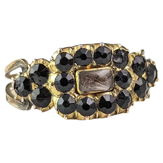 Antique Regency Mourning ring, Vauxhall glass, 15ct gold
