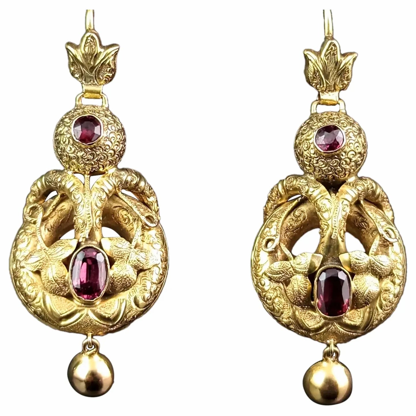 Antique Victorian garnet drop earrings, 18ct gold, Leaves and Vine