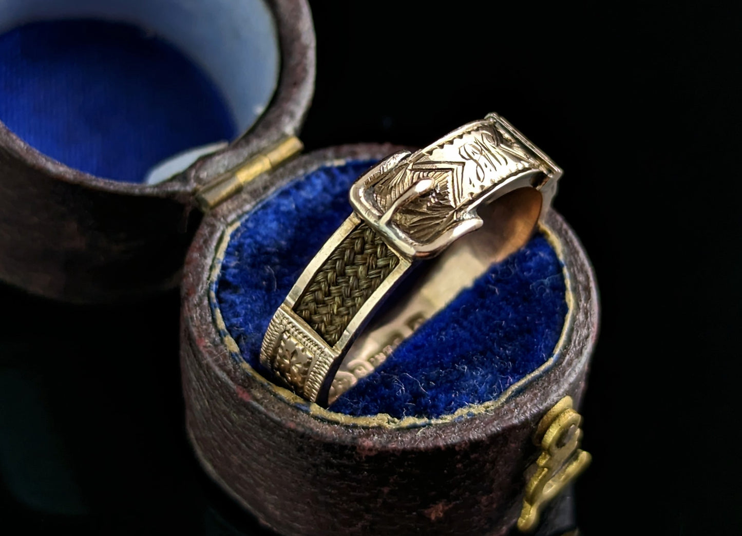 Antique Buckle Mourning ring, 9ct gold and hairwork, Victorian