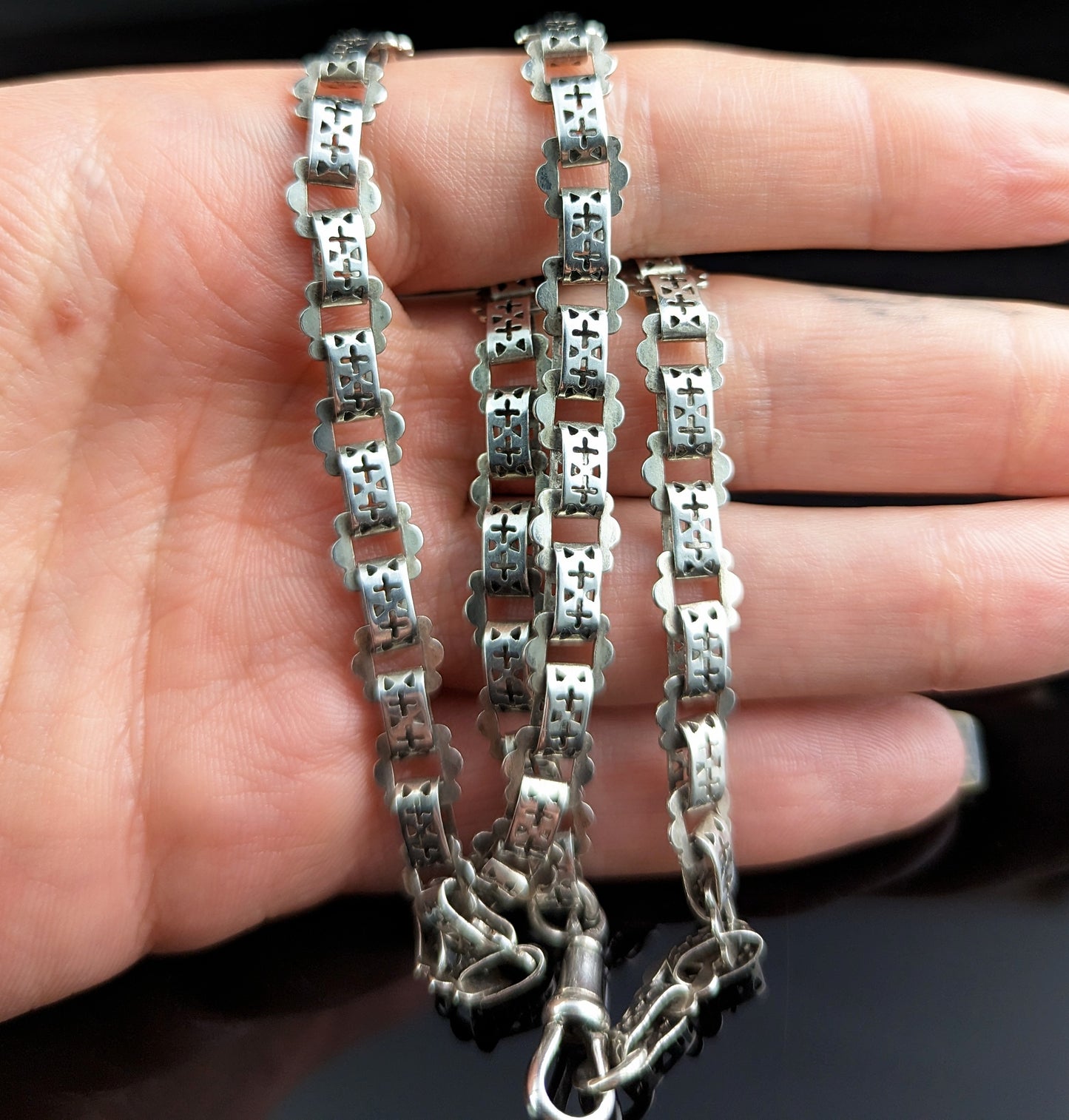 Antique Victorian silver book chain necklace, Victorian collar