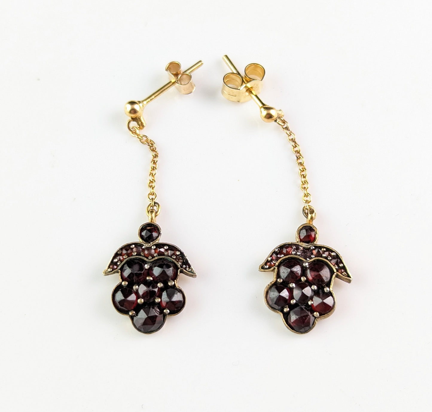 Antique Bohemian Garnet drop earrings, 8kt gold