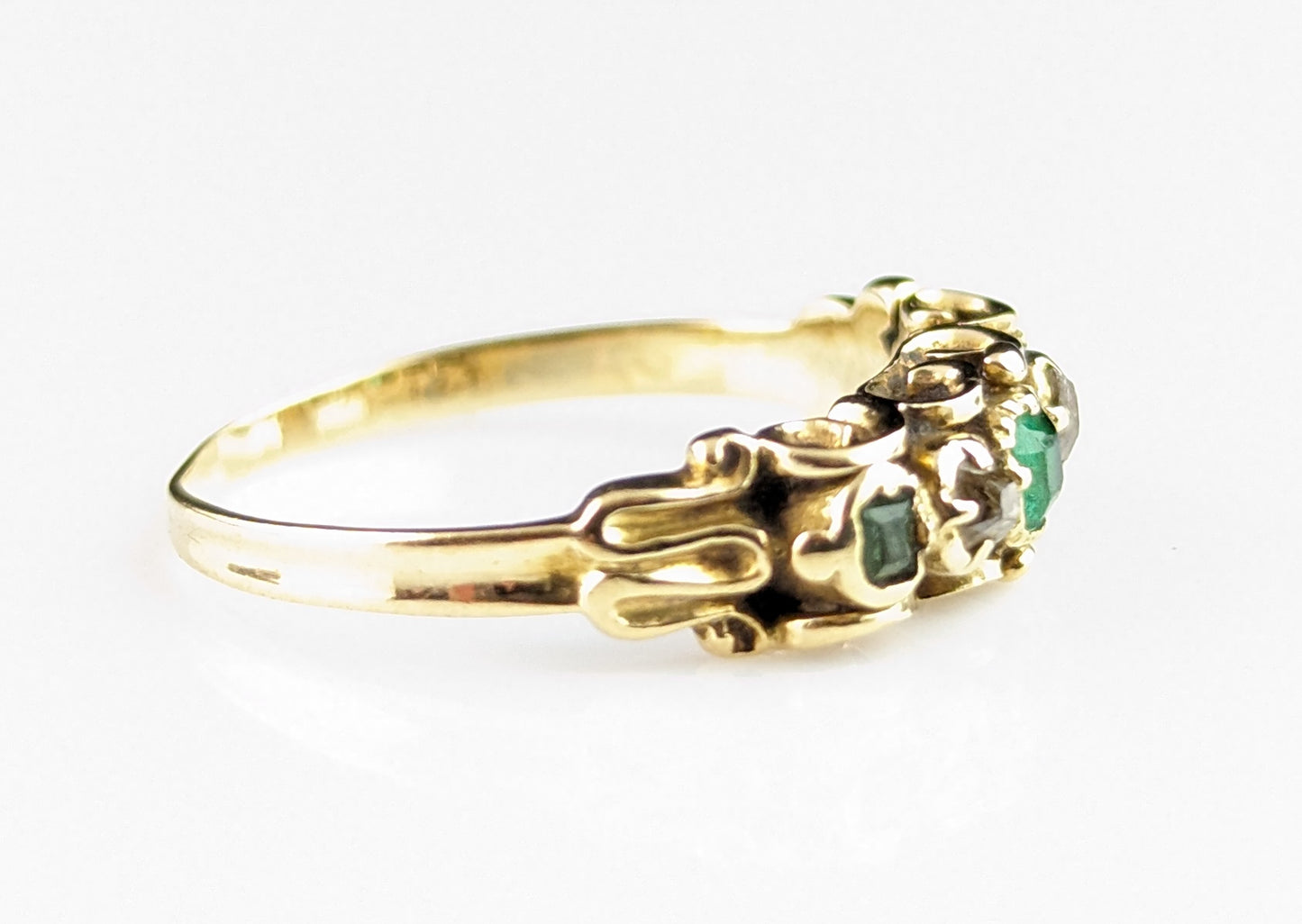 Antique Emerald and old cut diamond ring, 18ct gold, Victorian five stone