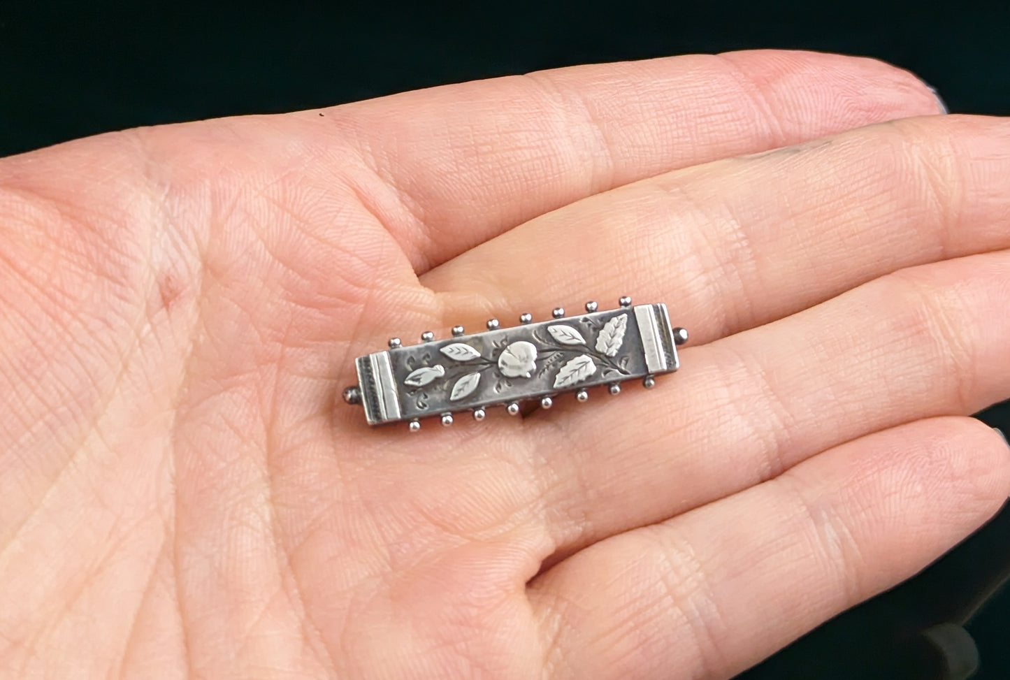 Antique sterling silver bar brooch, leaves, Aesthetic Victorian