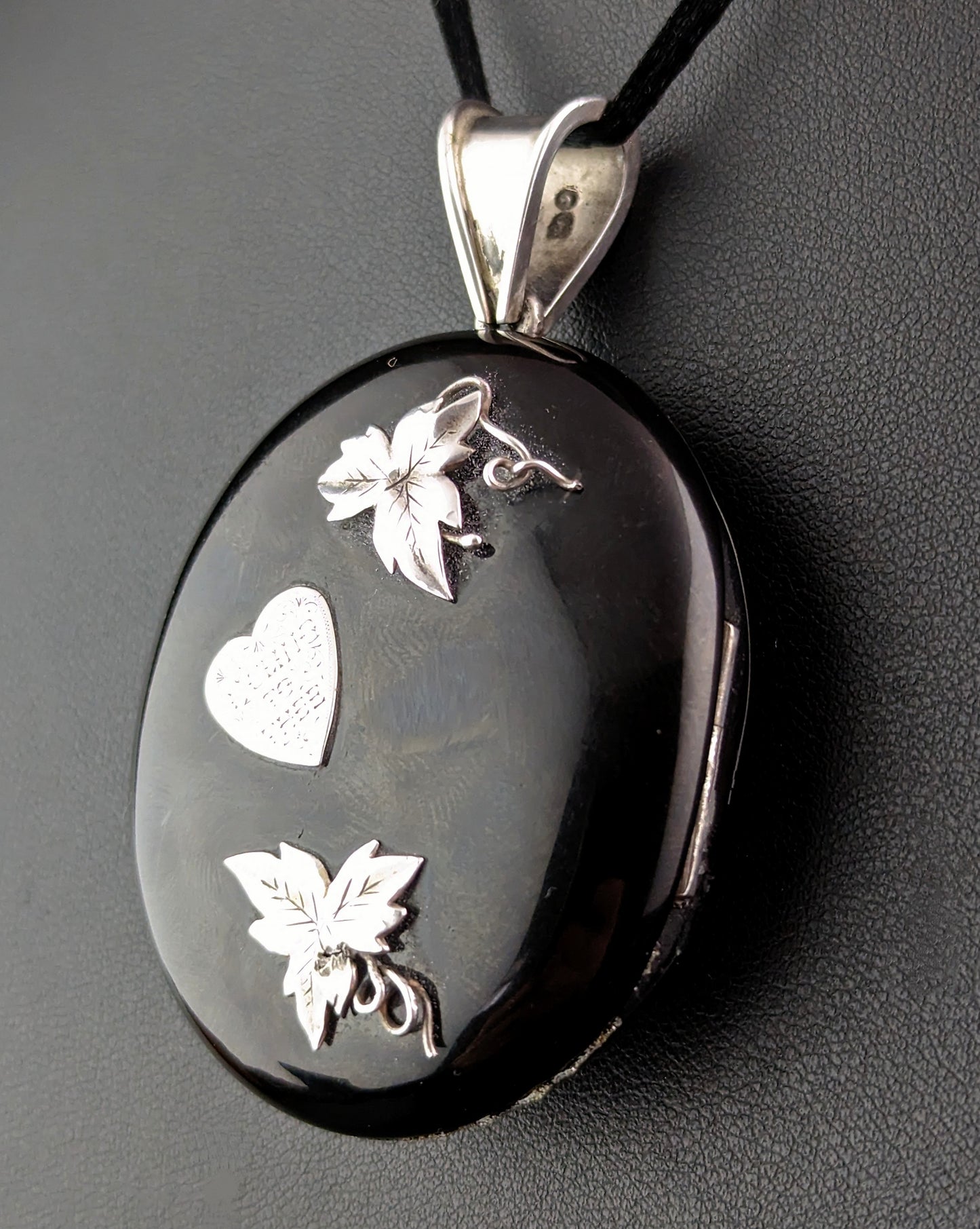 Antique Victorian I cling to thee locket, Whitby Jet and sterling silver