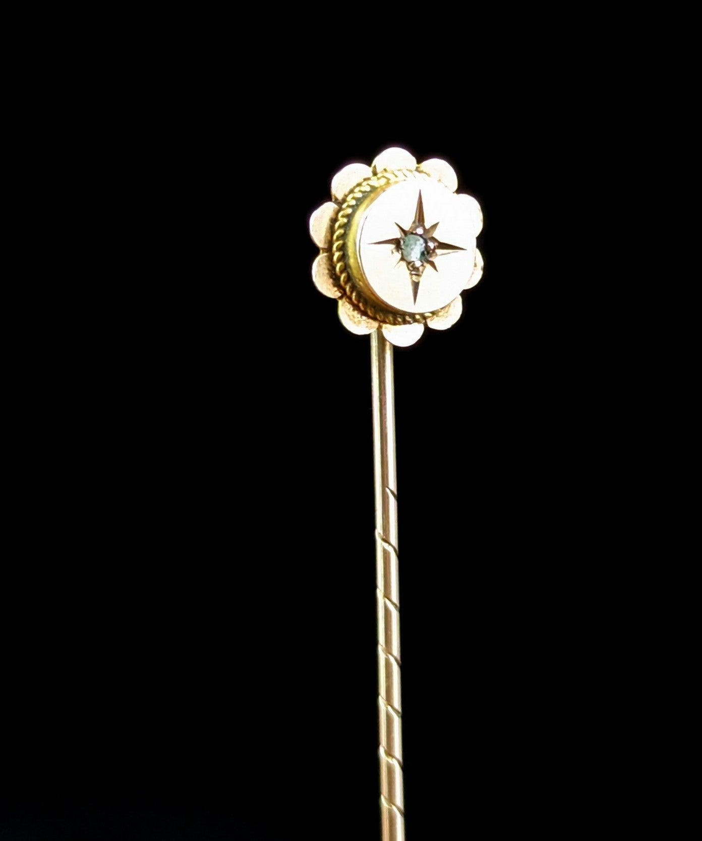 Antique 9ct gold and diamond stick pin, Gypsy set, star