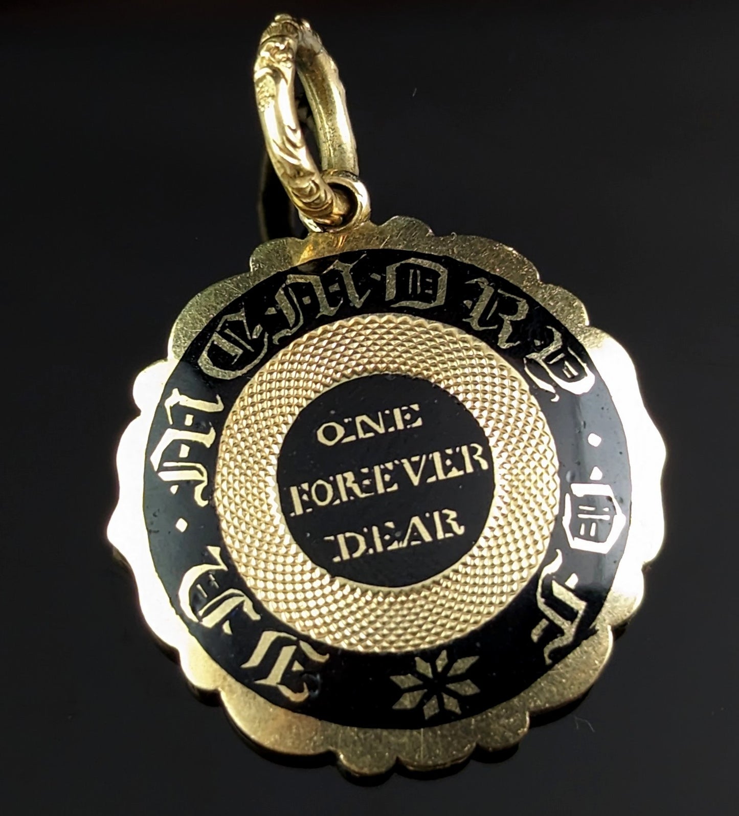 Antique Georgian mourning locket pendant, 9ct gold and black enamel