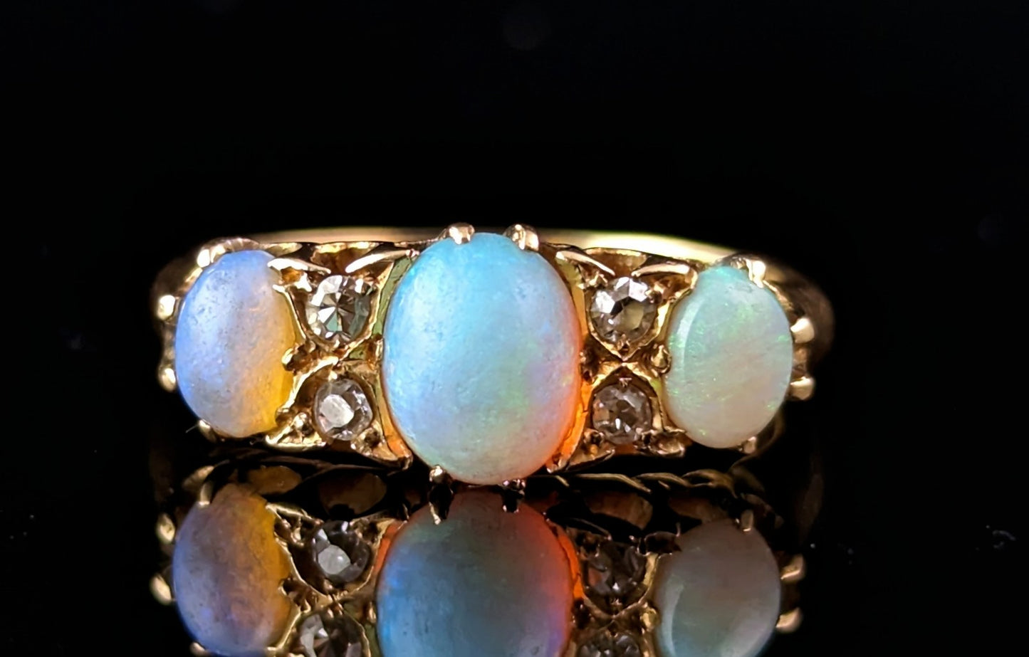 Antique Opal and Diamond ring, 18ct gold, Edwardian