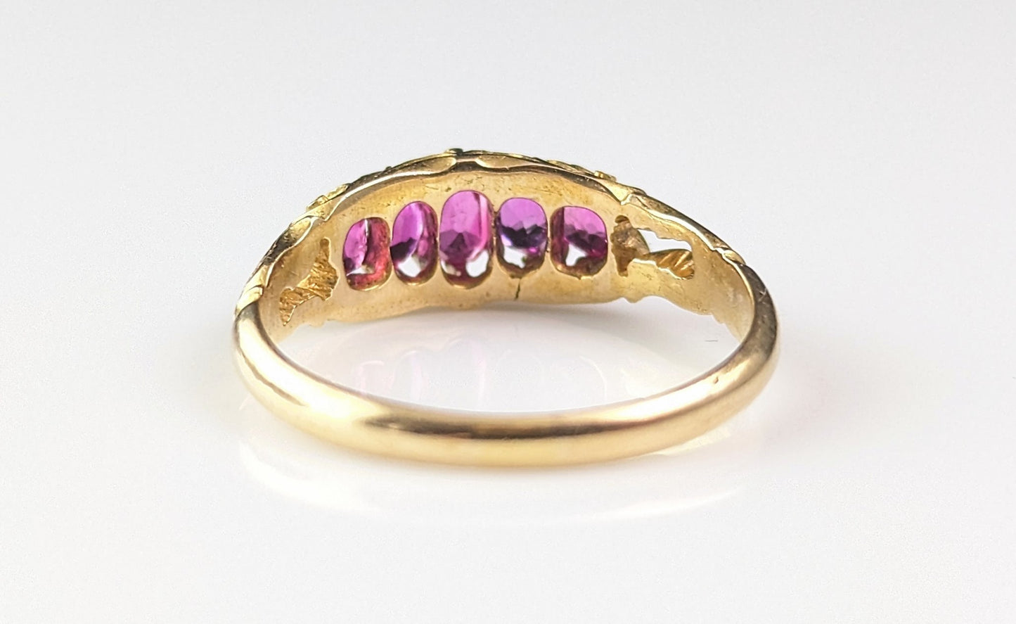 Antique Victorian Five stone ruby ring, 18ct yellow gold