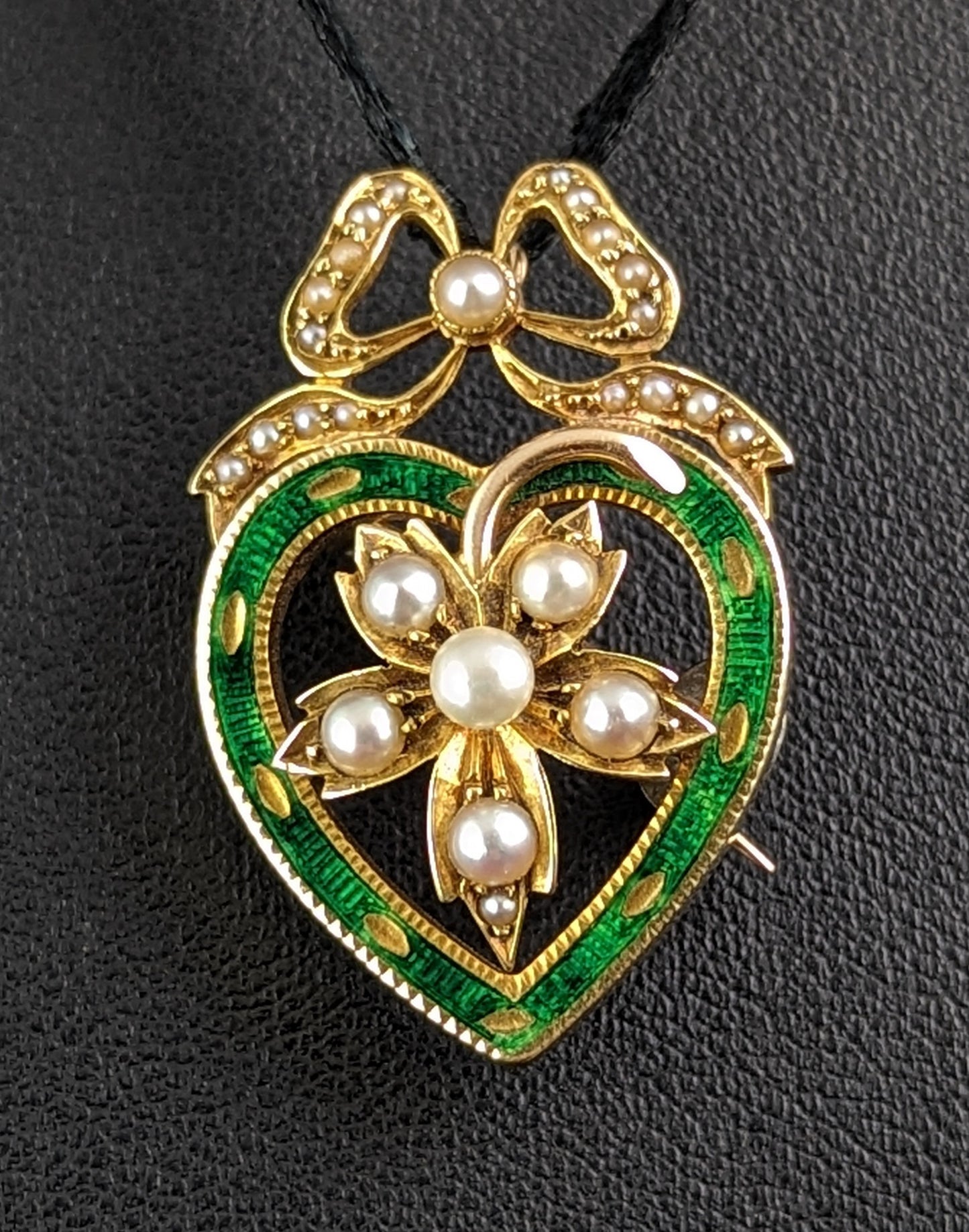 Antique Green Enamel and Pearl Heart pendant, 9ct gold
