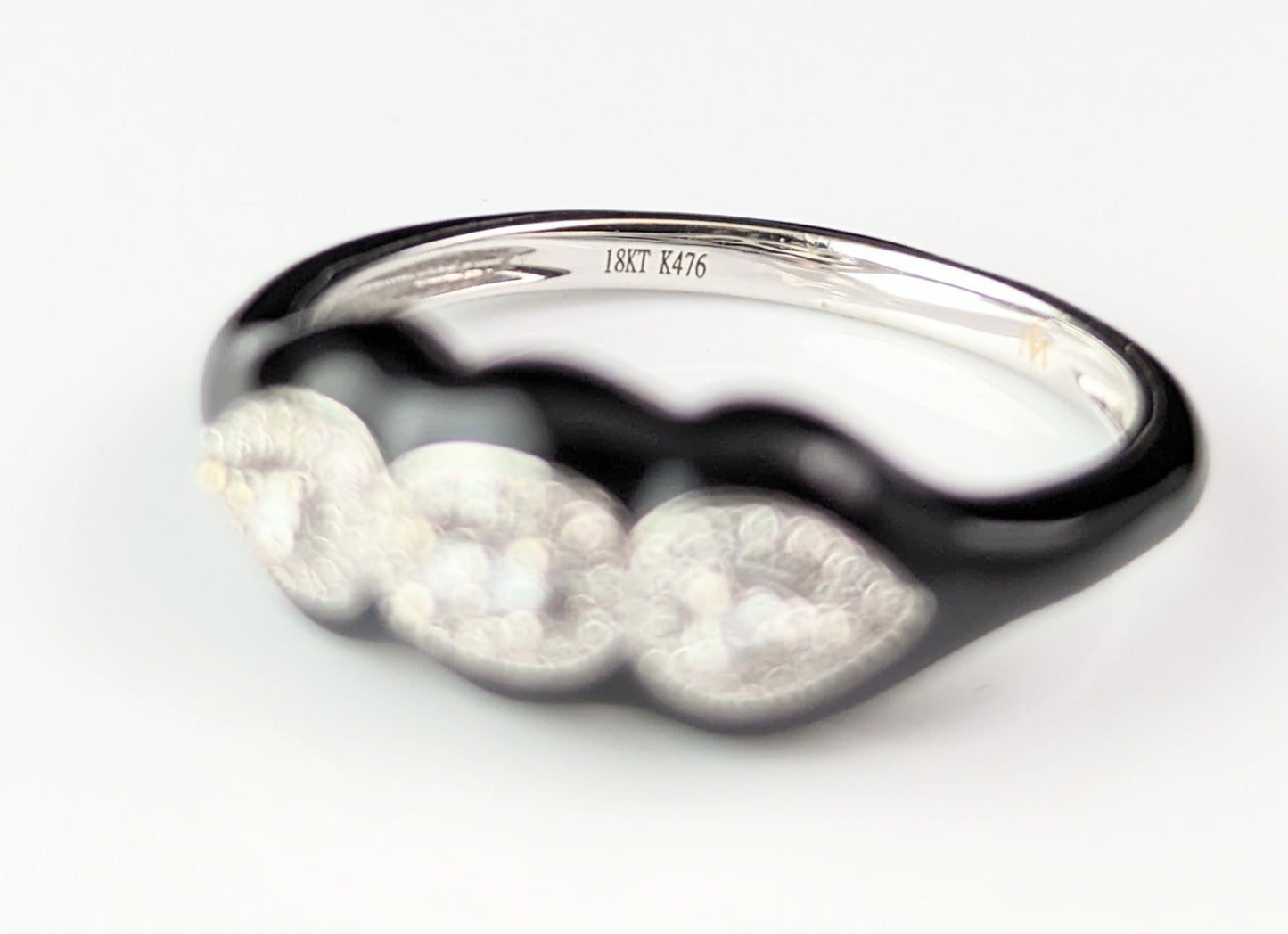 Black enamel and Diamond ring, 18ct white gold, Contemporary