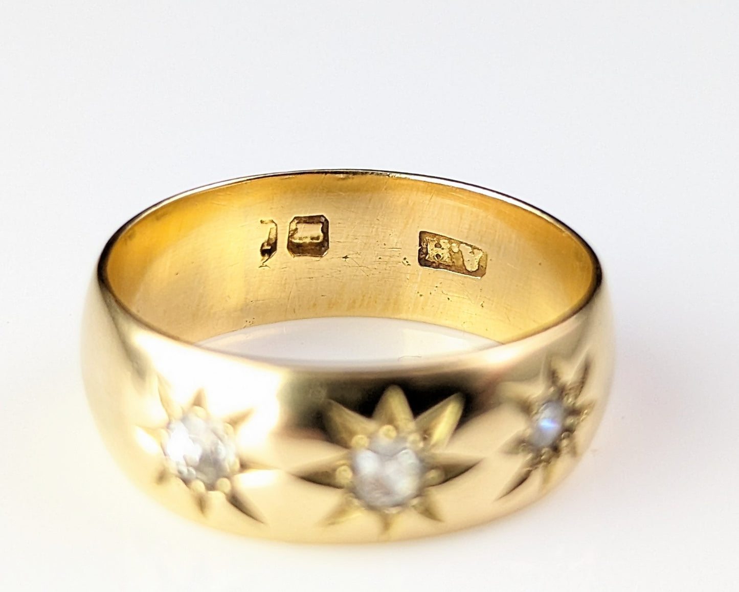 Antique 18ct gold Diamond Gypsy set ring, Star, Victorian