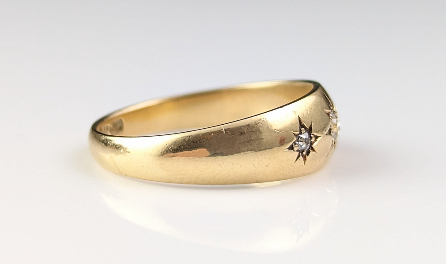 Antique 18ct gold Diamond Gypsy set ring, Stars, Celestial