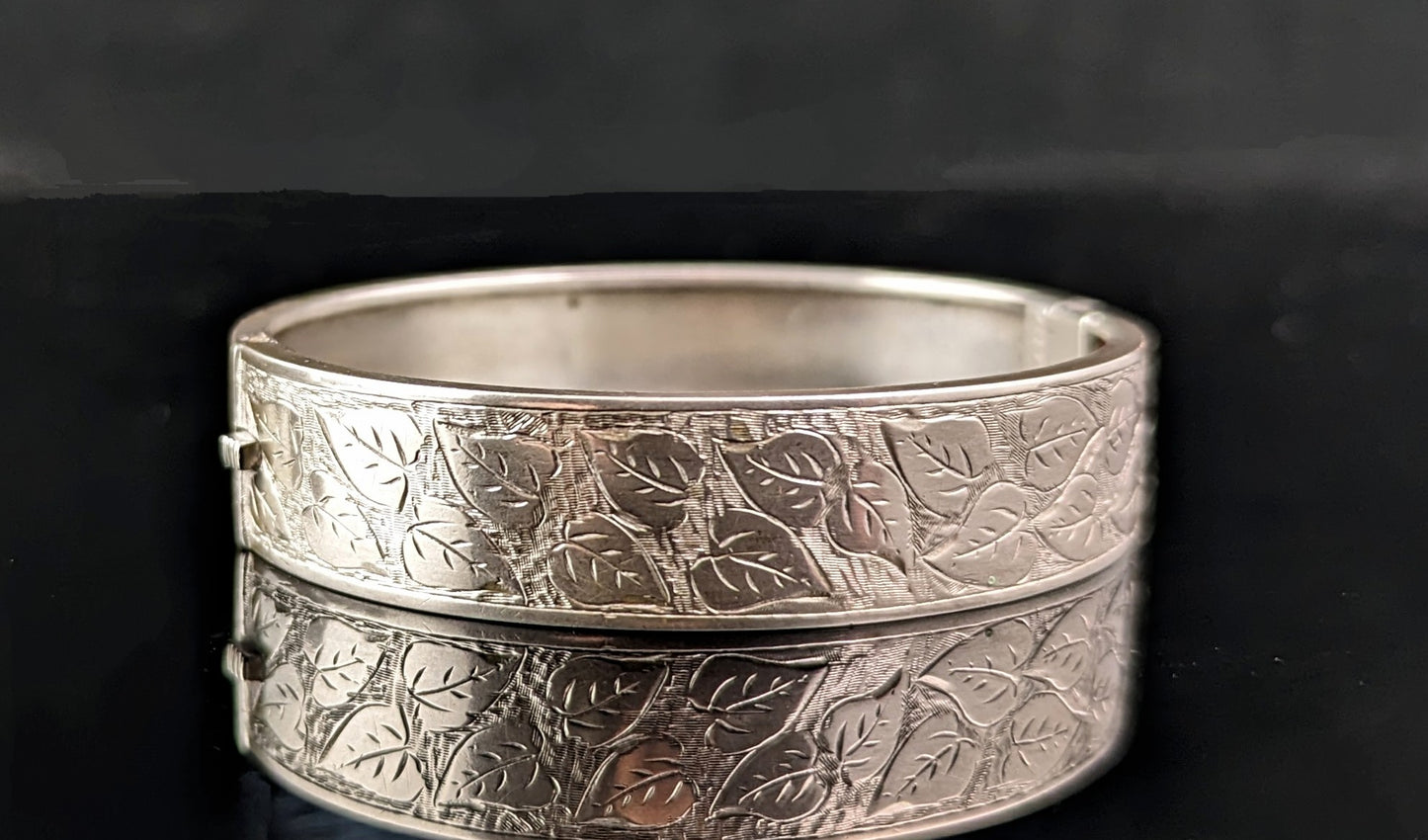 Antique sterling silver Bangle, leaf engraved, Art Deco