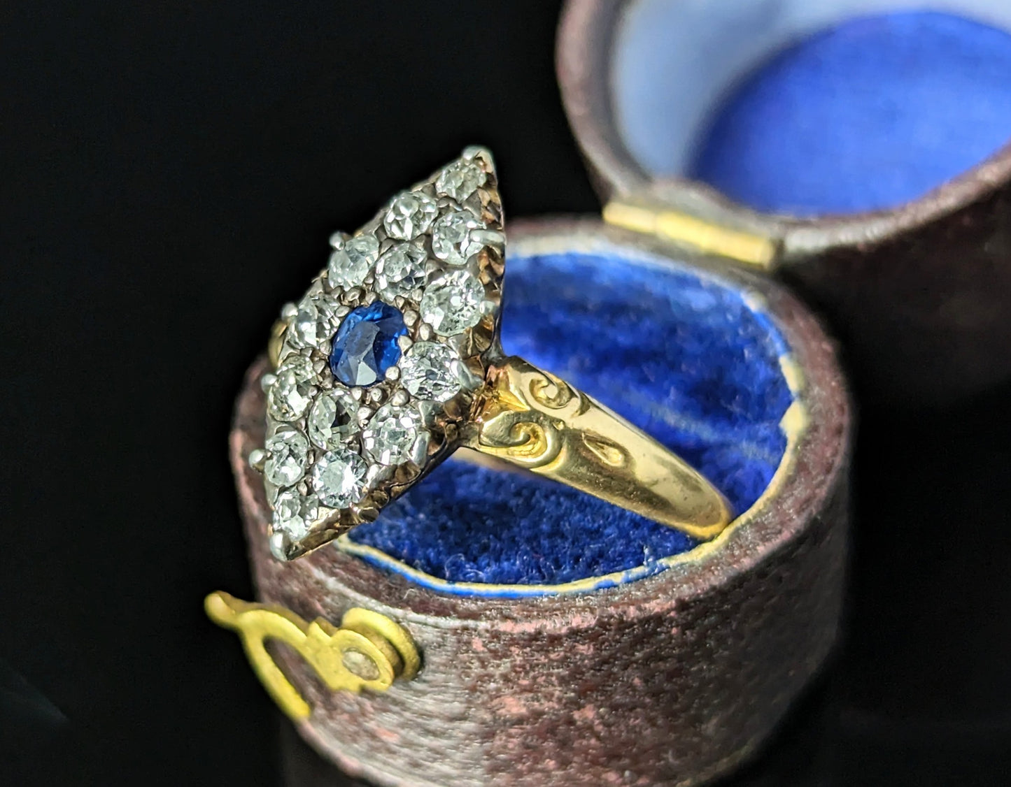 Antique Sapphire and Diamond navette ring, 18ct gold, Victorian