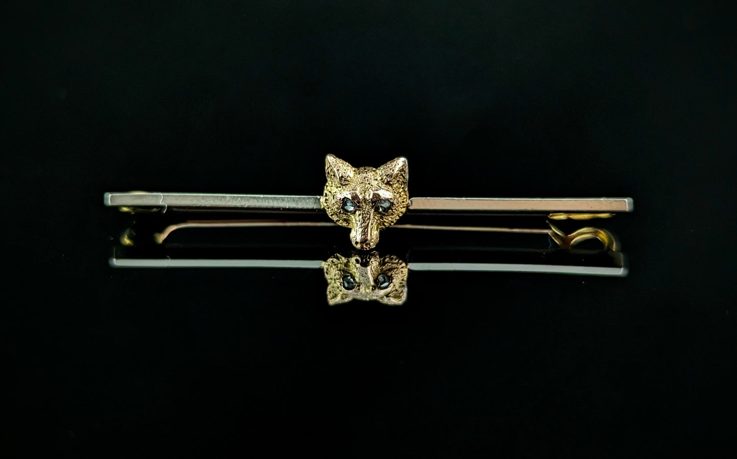 Antique Diamond fox brooch, 15ct gold and platinum