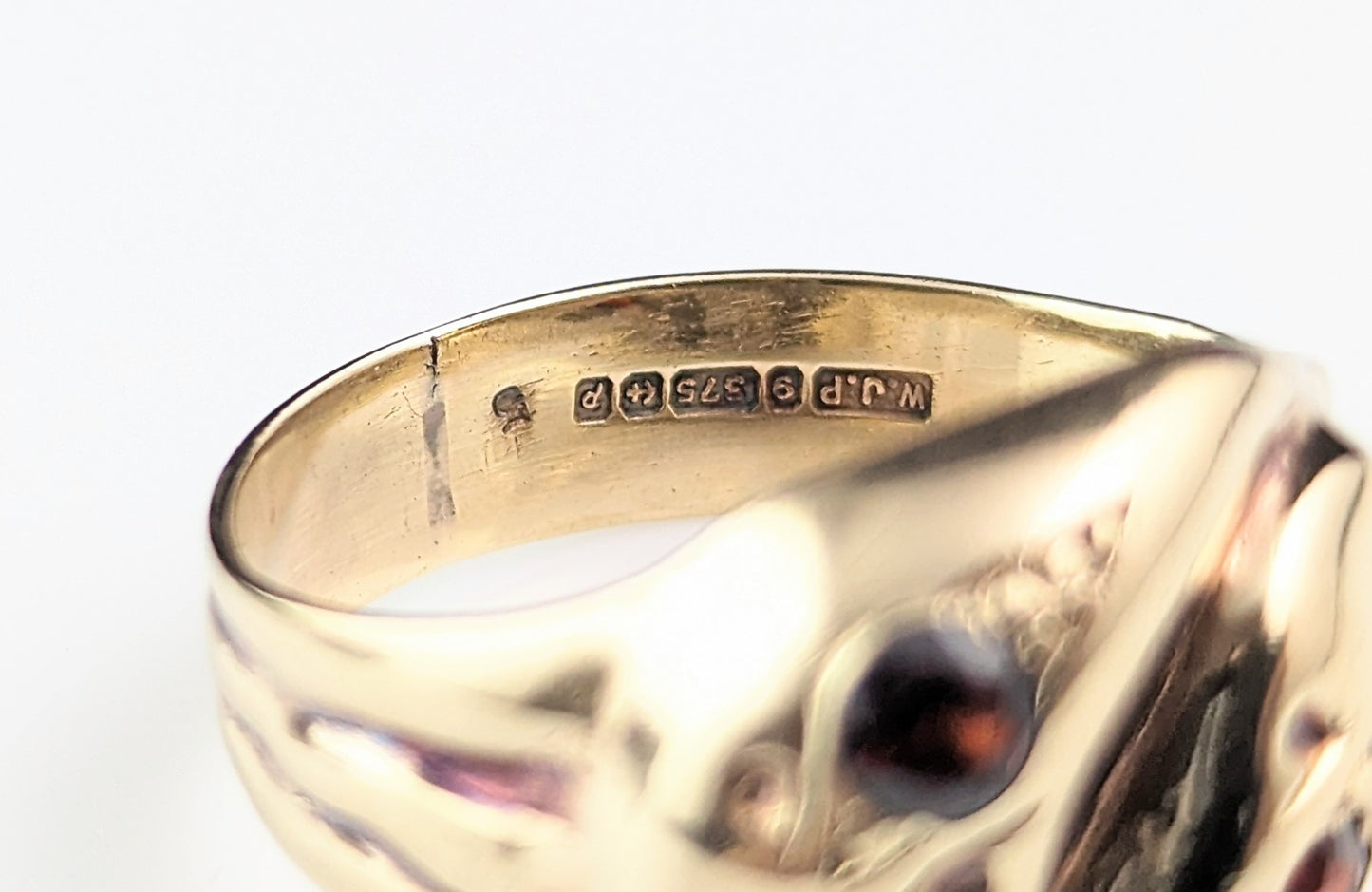Vintage 9ct gold Garnet snake ring, Victorian style