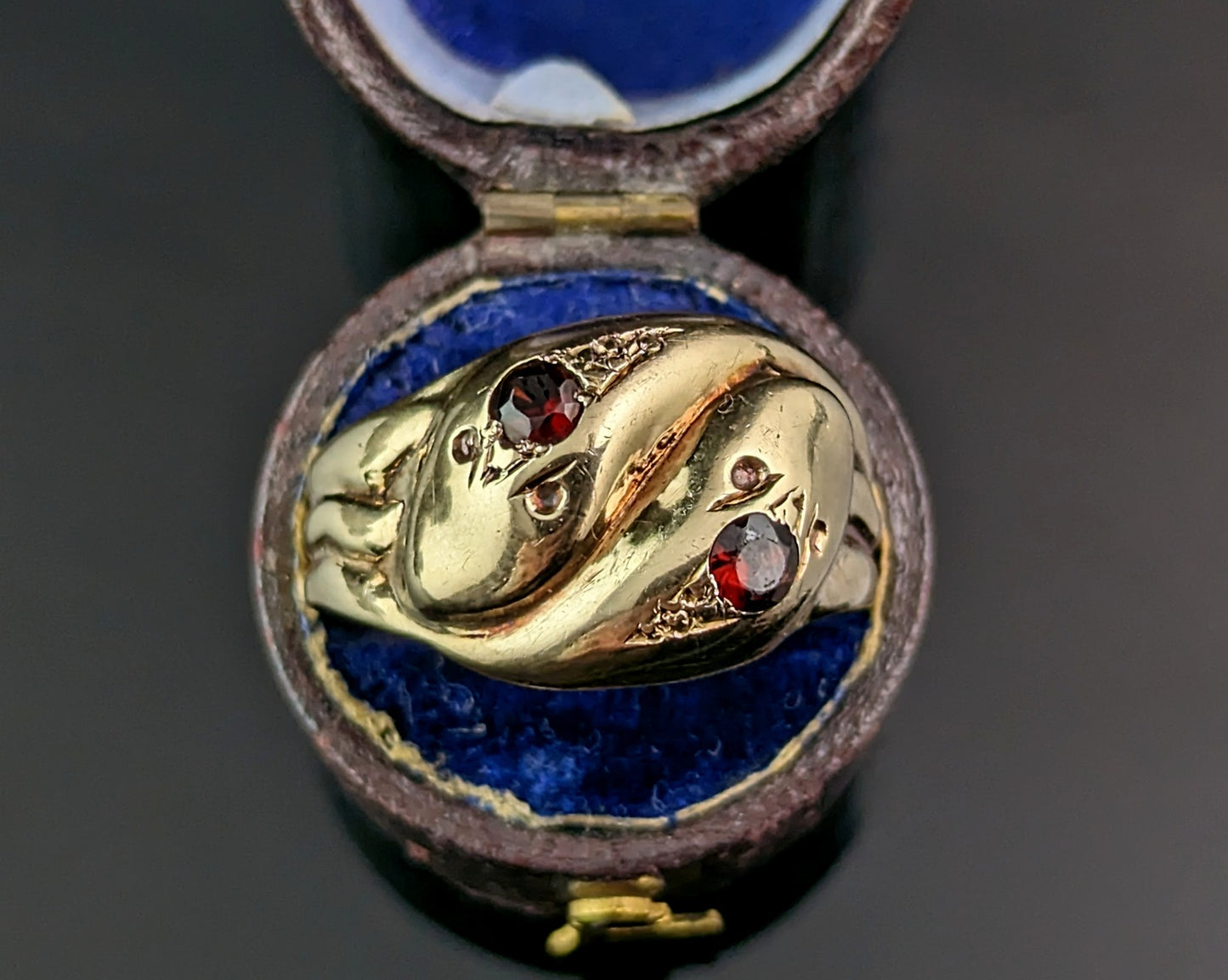 Vintage 9ct gold Garnet snake ring, Victorian style
