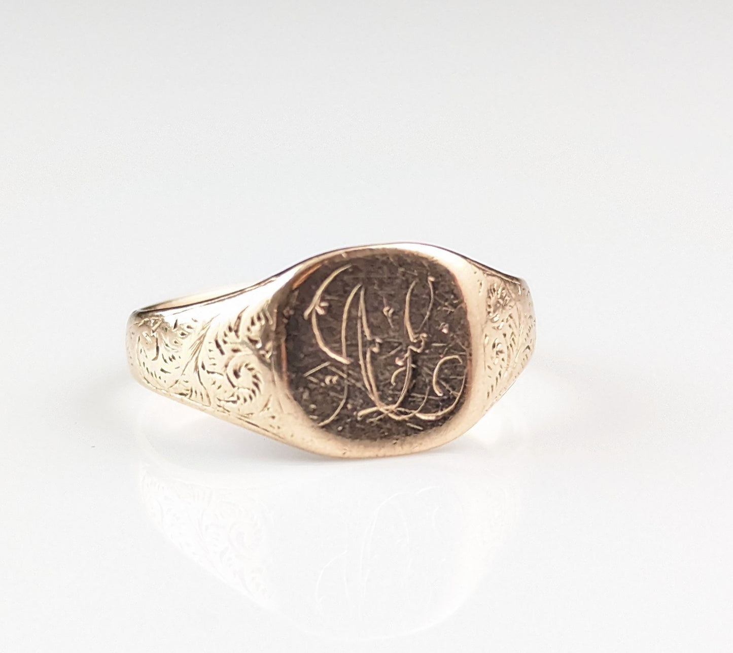 Antique 9ct rose gold signet ring, Pinky ring, engraved