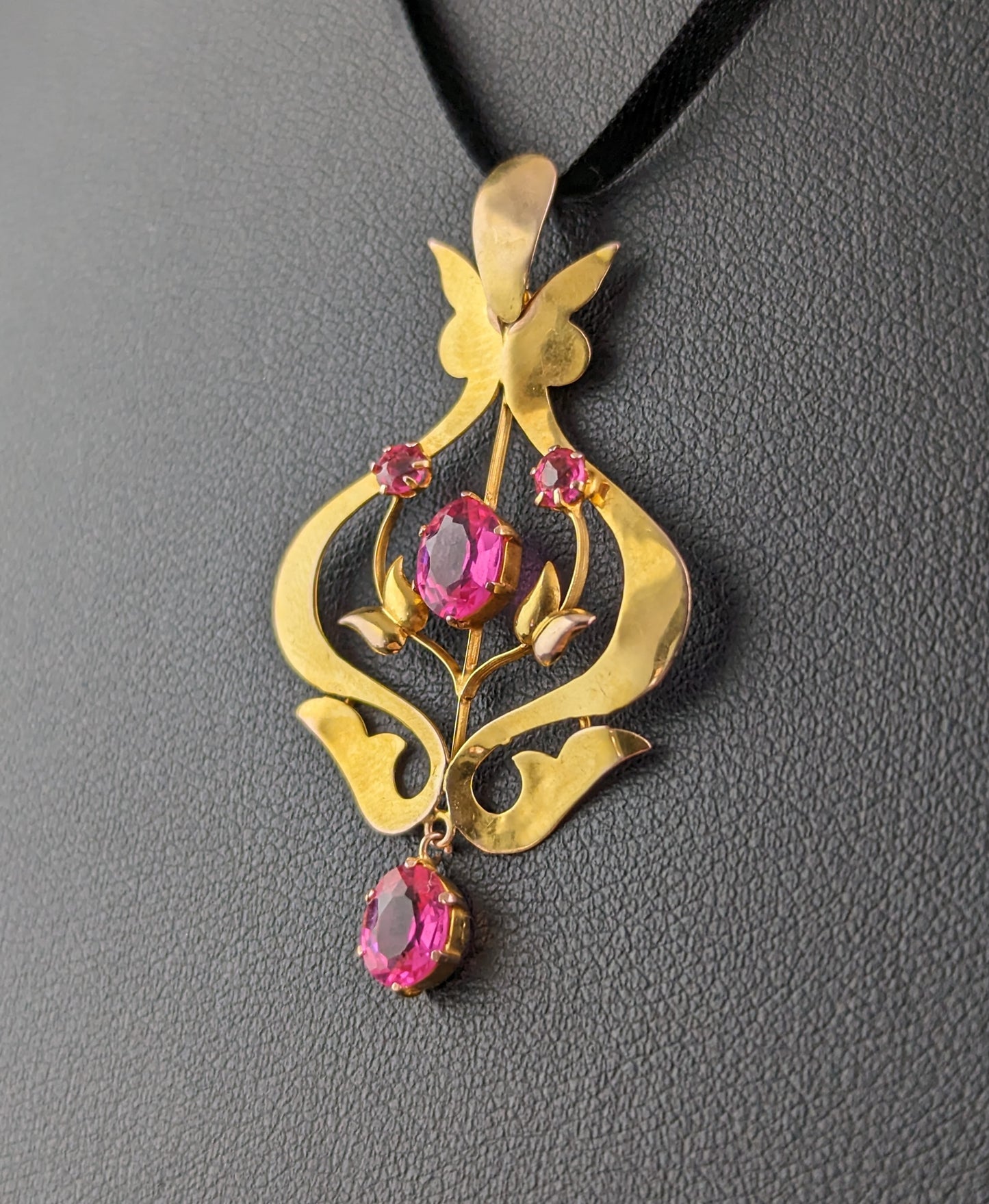Antique 9ct gold and Pink paste pendant, Art Nouveau