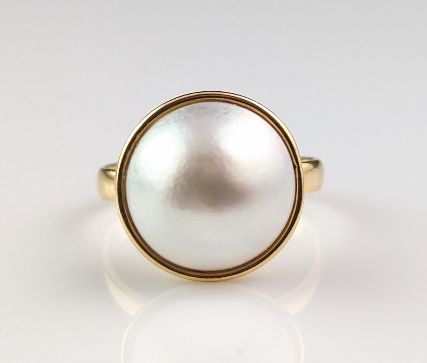 Vintage Mabe pearl cocktail ring, 18k gold