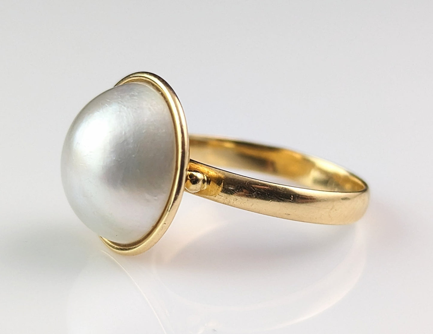Vintage Mabe pearl cocktail ring, 18k gold