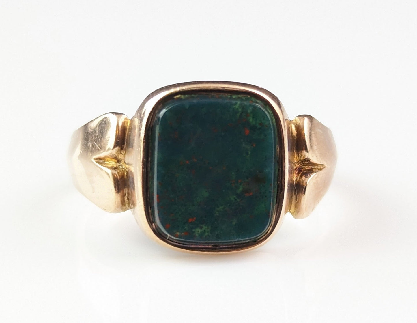 Antique Bloodstone signet ring, 9ct gold, Victorian, boxed